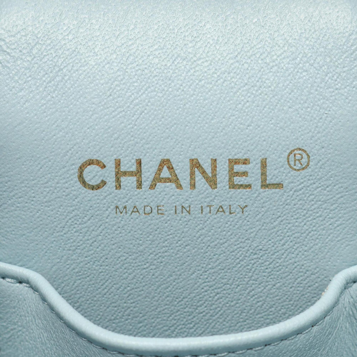 Chanel Matelasse Blue Grained Calfskin Handbag Shoulder Bag (Pre-Owned)