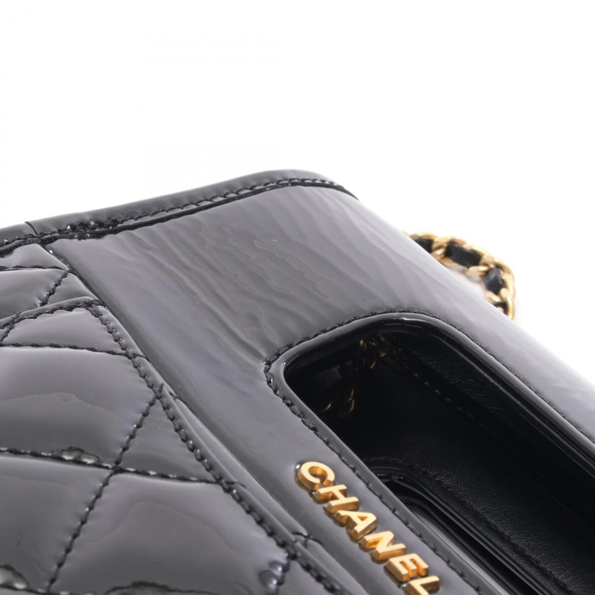 Chanel Black Patent Leather Handbag Shoulder Bag (Pre-Owned)