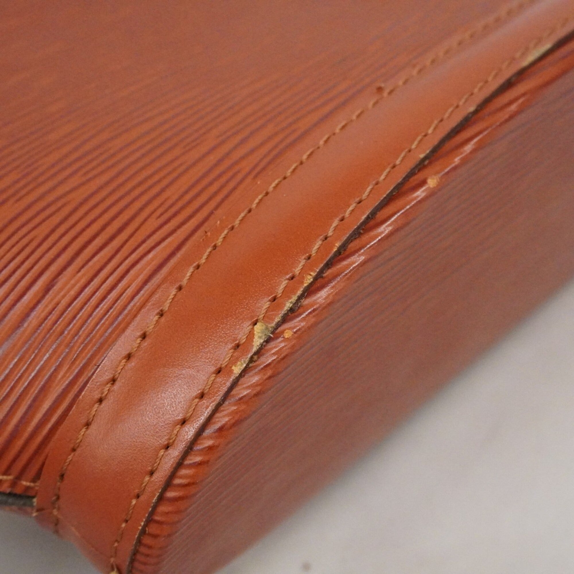 Louis Vuitton Kenyan Brown Handbag (Pre-Owned)