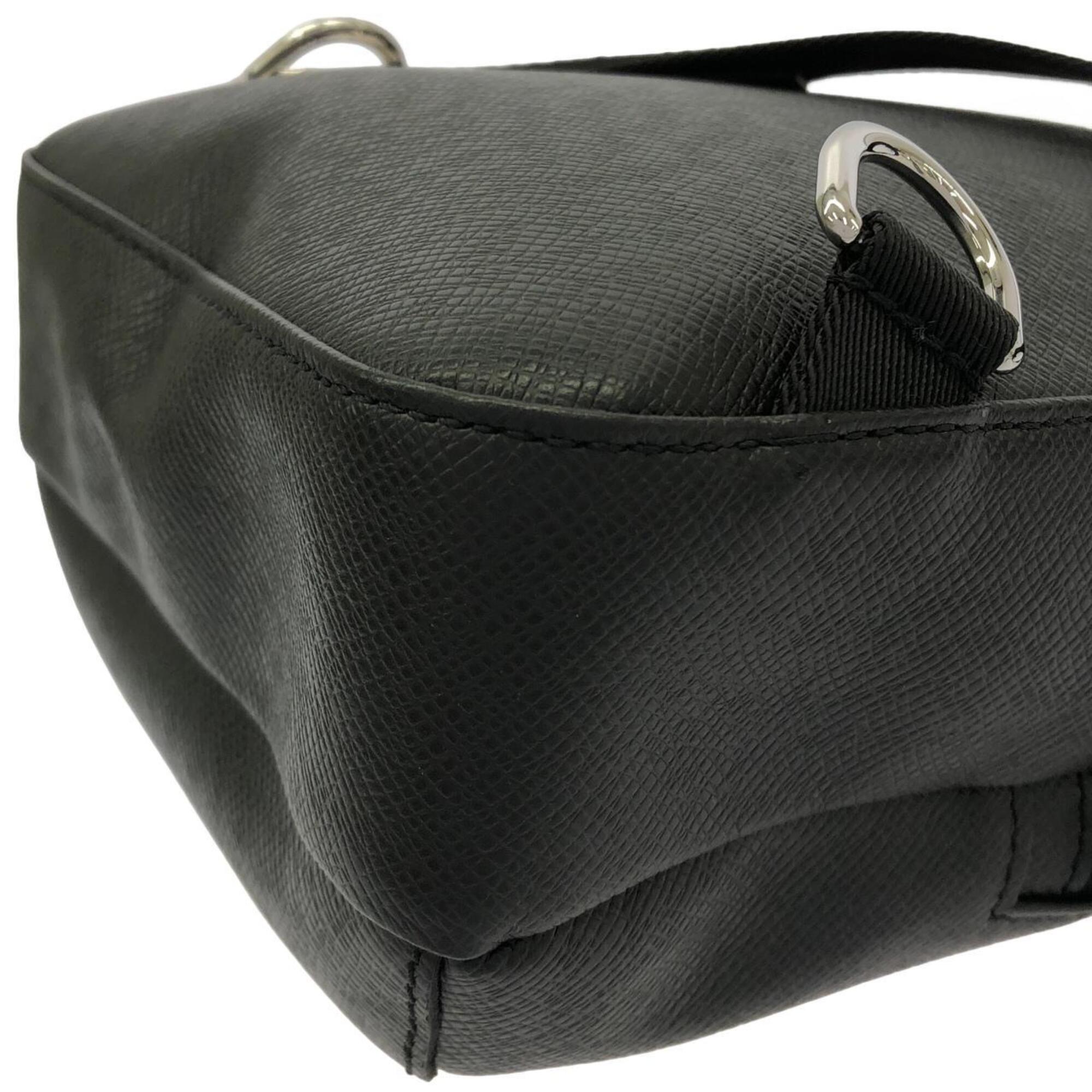 Louis Vuitton Taiga Black Leather Handbag (Pre-Owned)