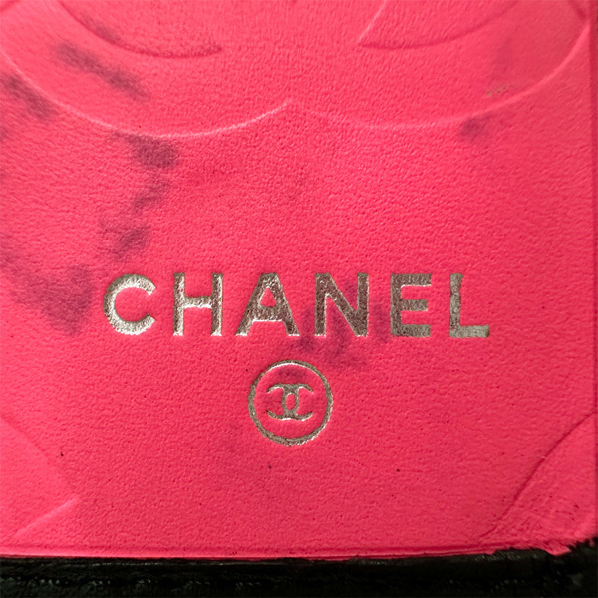 Chanel Black Pink Leather Long Wallet (Bi-Fold) (Pre-Owned)