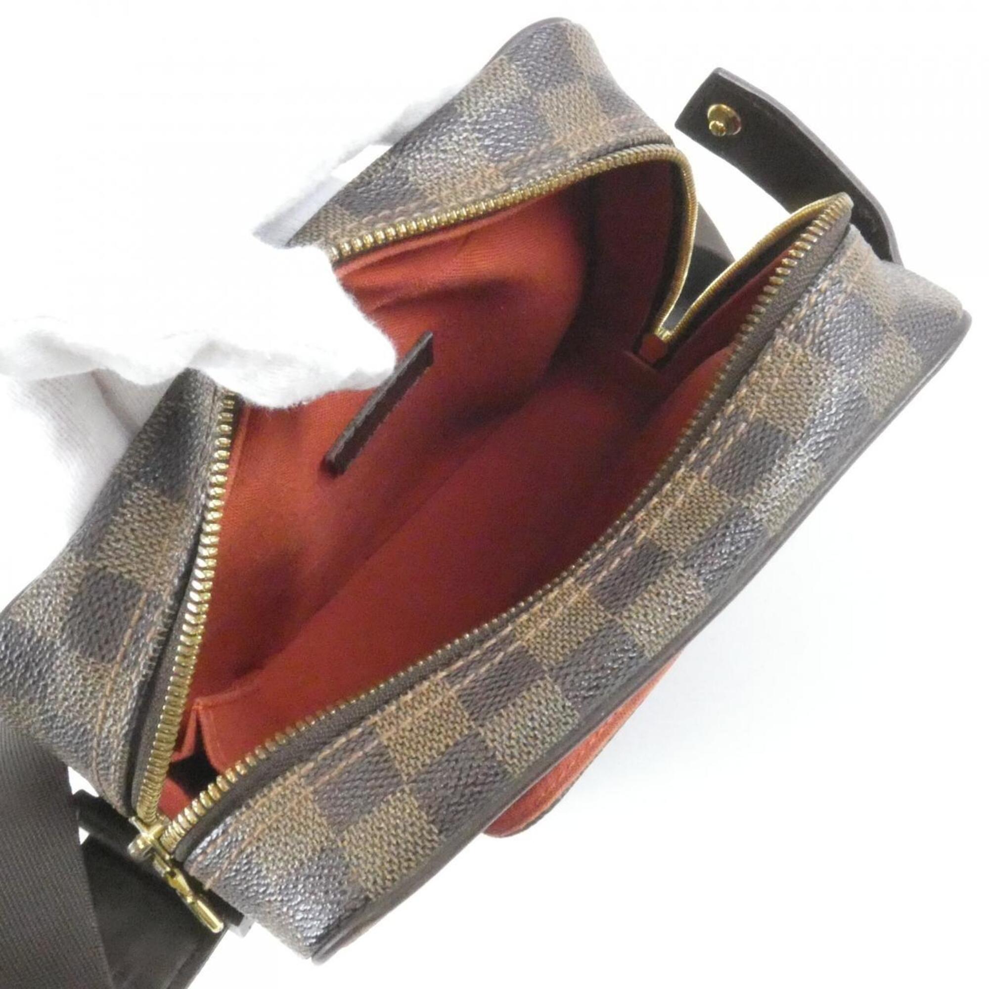 Louis Vuitton Brown Coated Canvas Shoulder Bag (Pre-Owned)