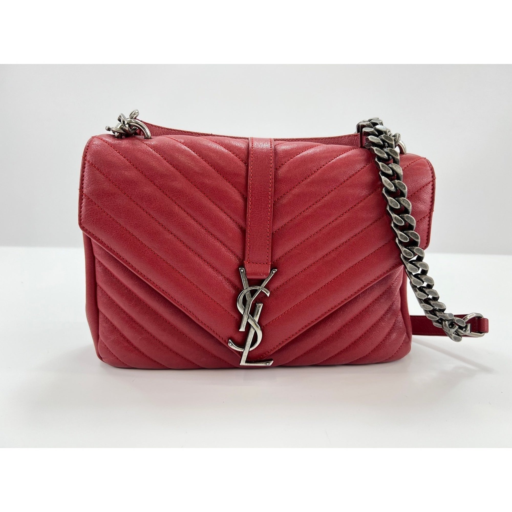 Yves Saint Laurent Red Color Leather Shoulder Bag (Pre-Owned)