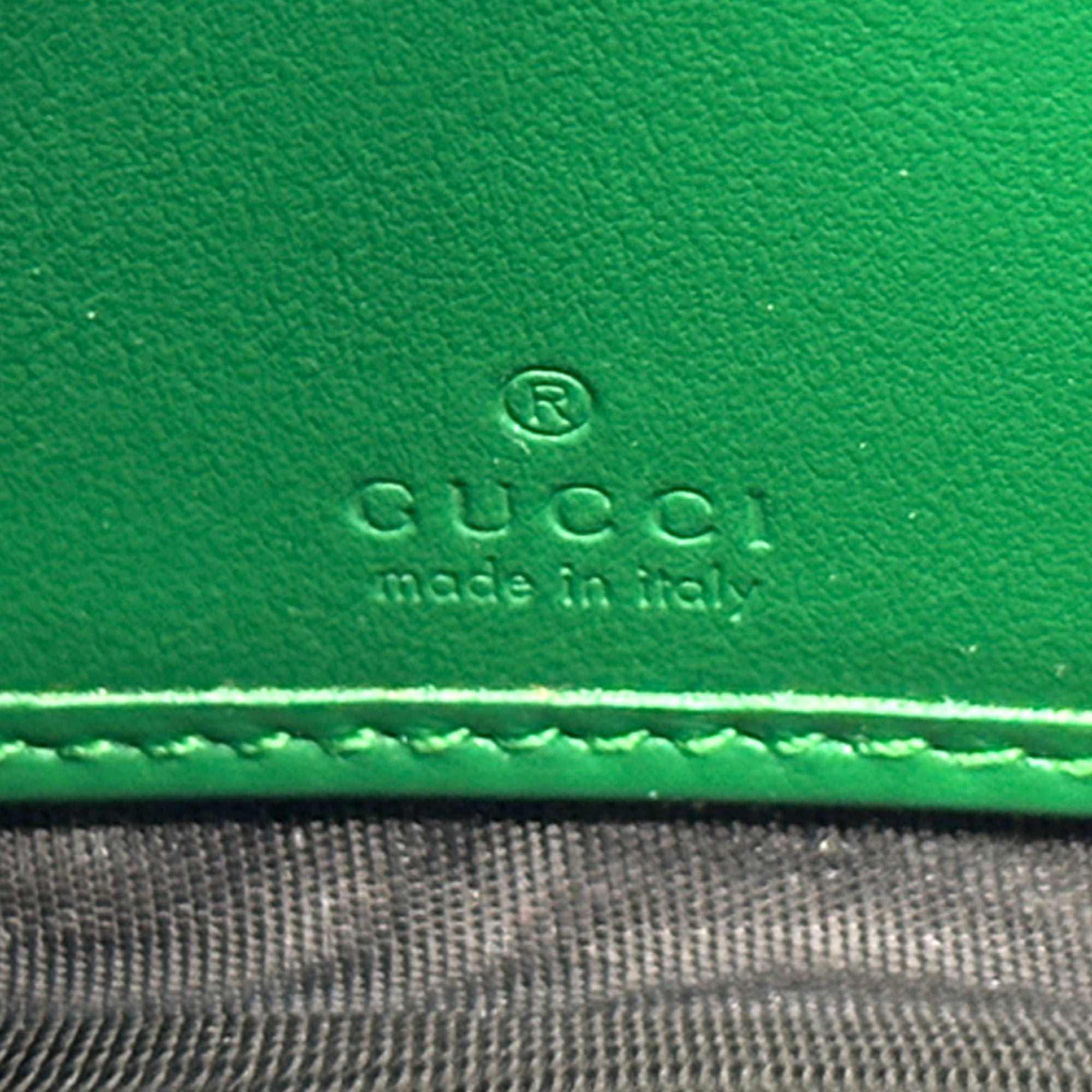 Gucci Green Leather Long Wallet (Bi-Fold) (Pre-Owned)