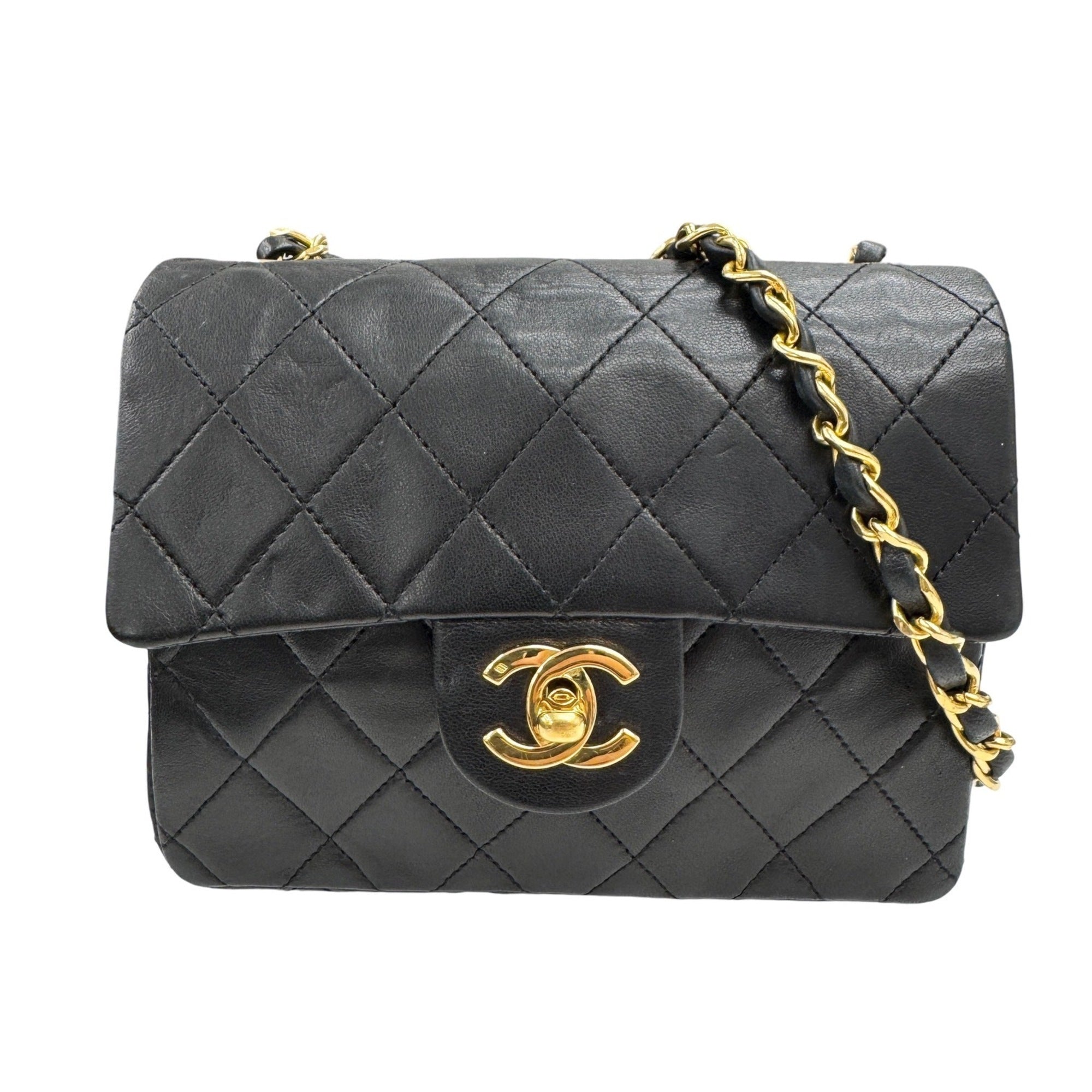 Chanel Black Gold Leather Shoulder Bag (Pre-Owned)
