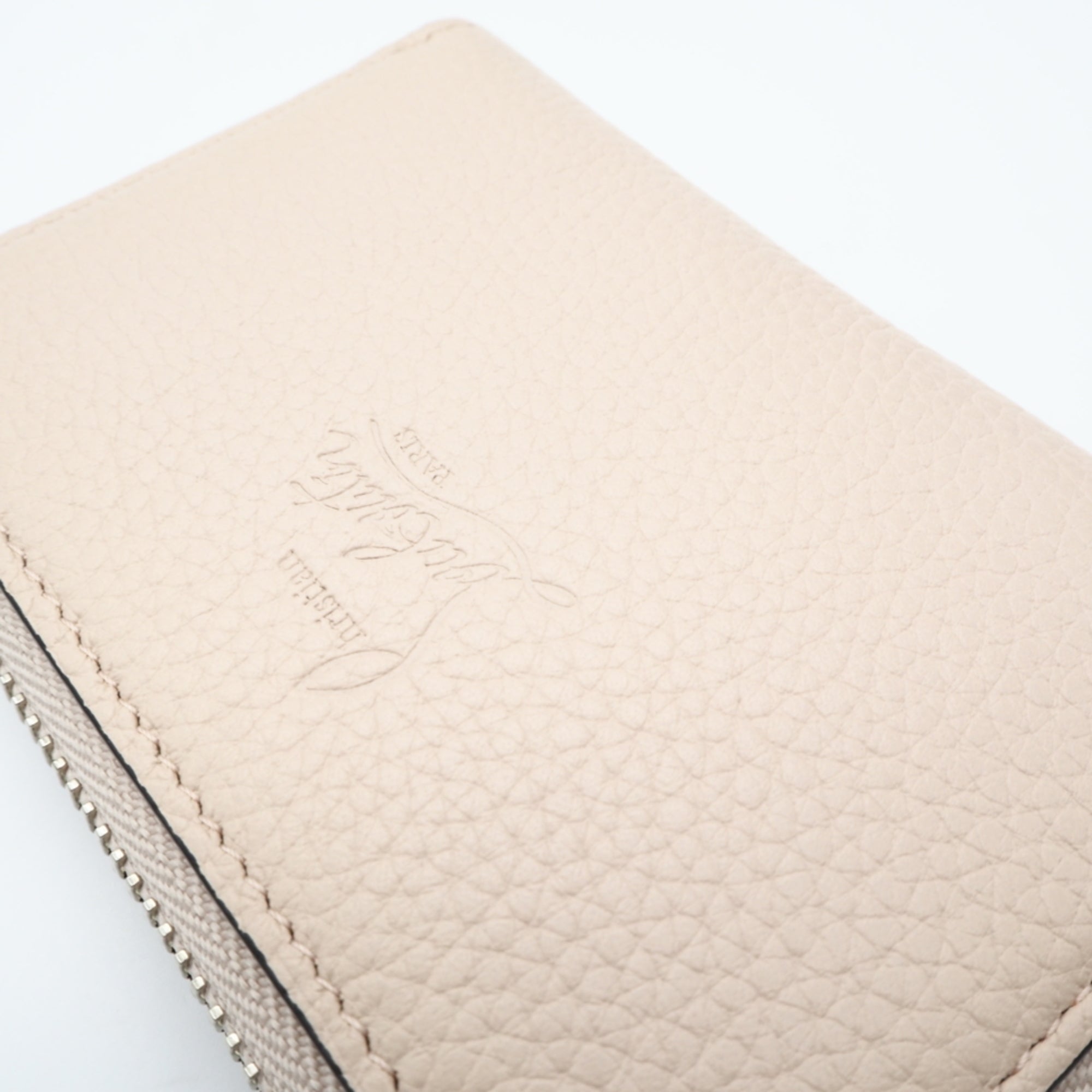 Christian Louboutin Beige Leather Coin Purse/Coin Case (Pre-Owned)
