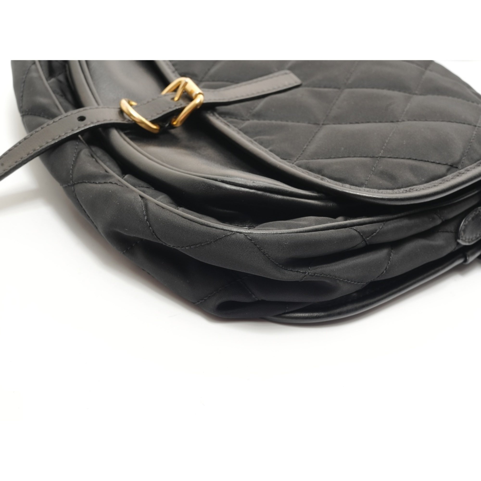 Prada Black Nylon Shoulder Bag (Pre-Owned)