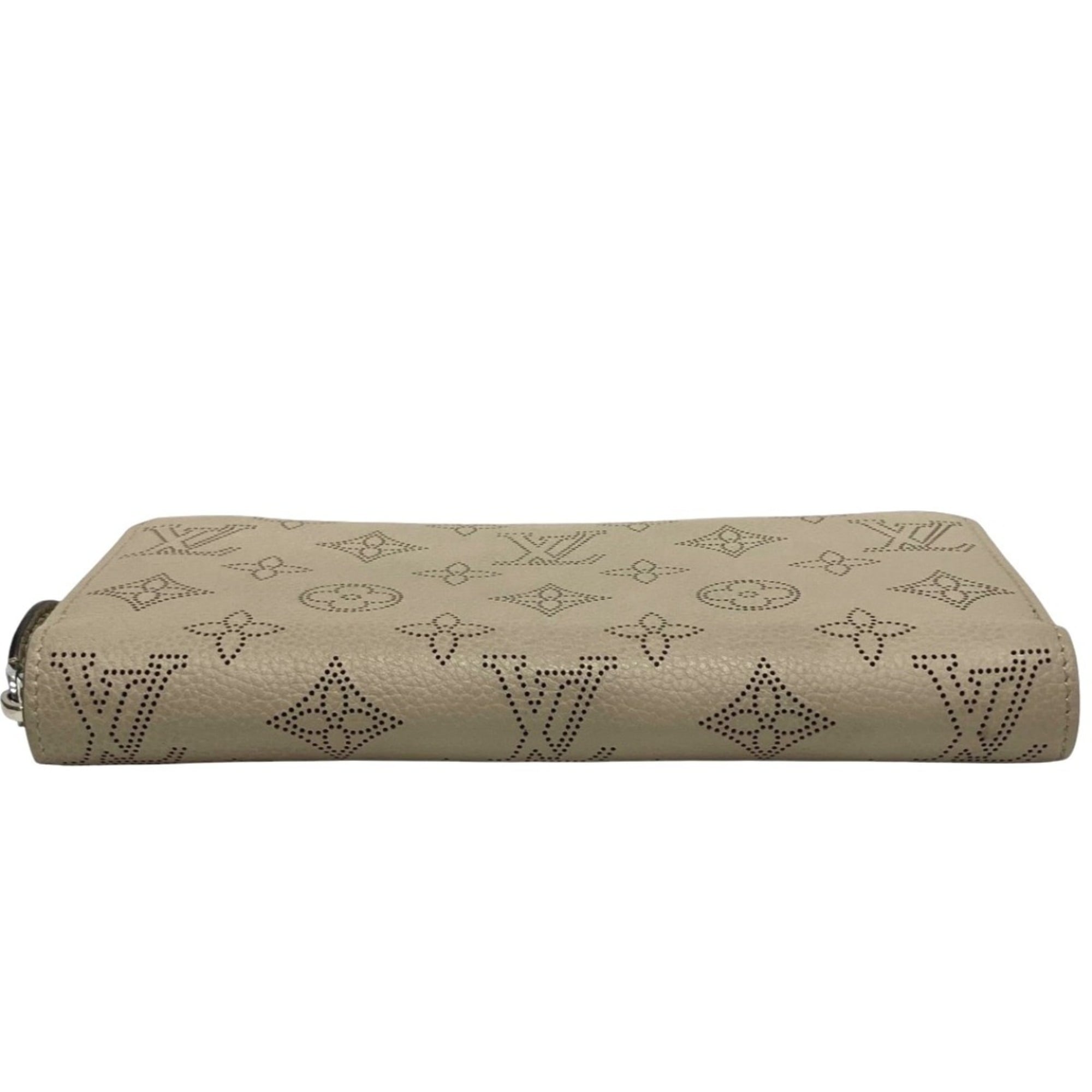 Louis Vuitton Mahina Beige Leather Long Wallet (Bi-Fold) (Pre-Owned)