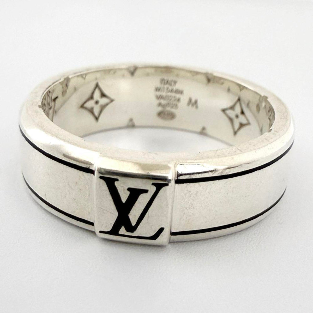 Louis Vuitton Silver Silver 925 Band Ring (Pre-Owned)