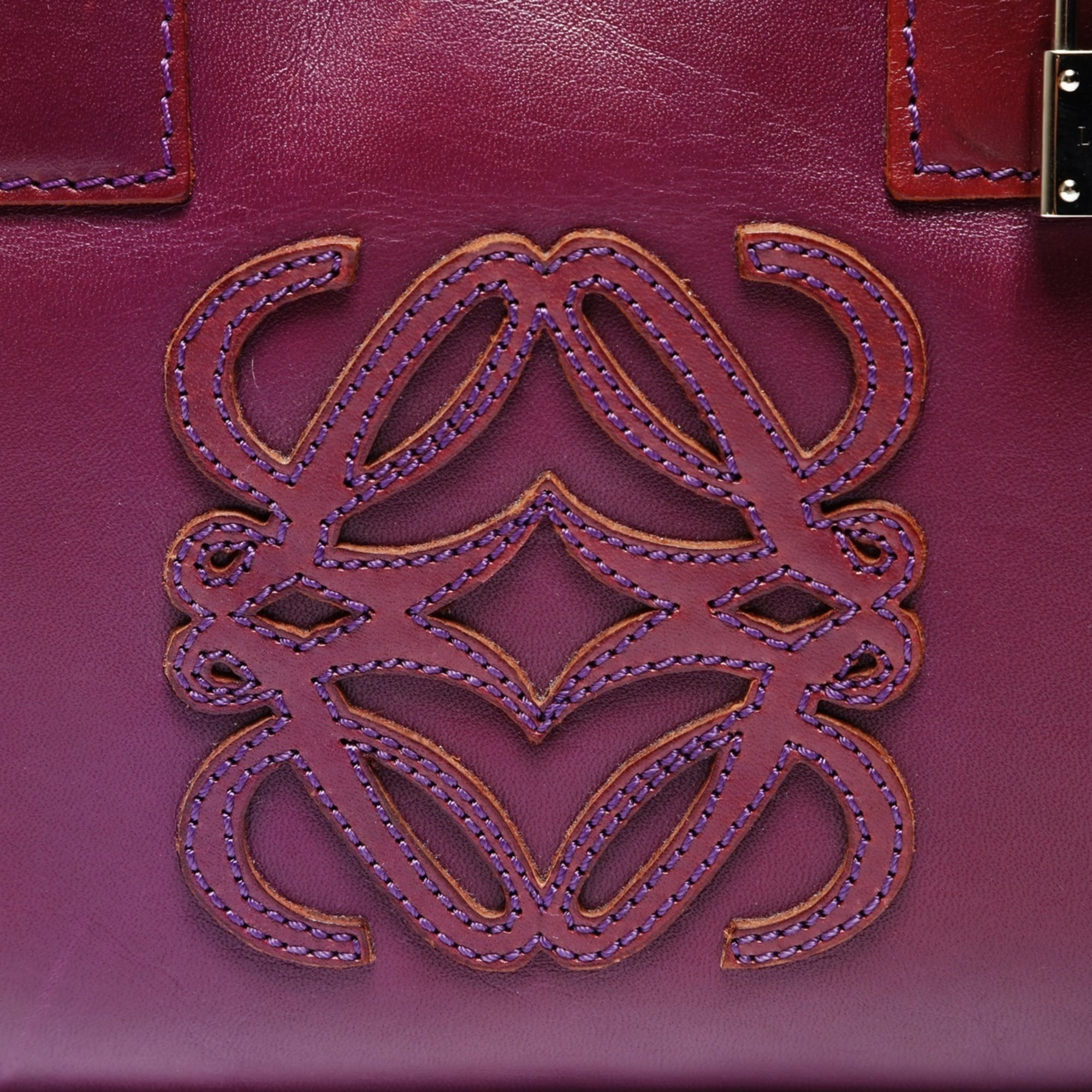 Loewe Amazona Purple Handbag (Pre-Owned)
