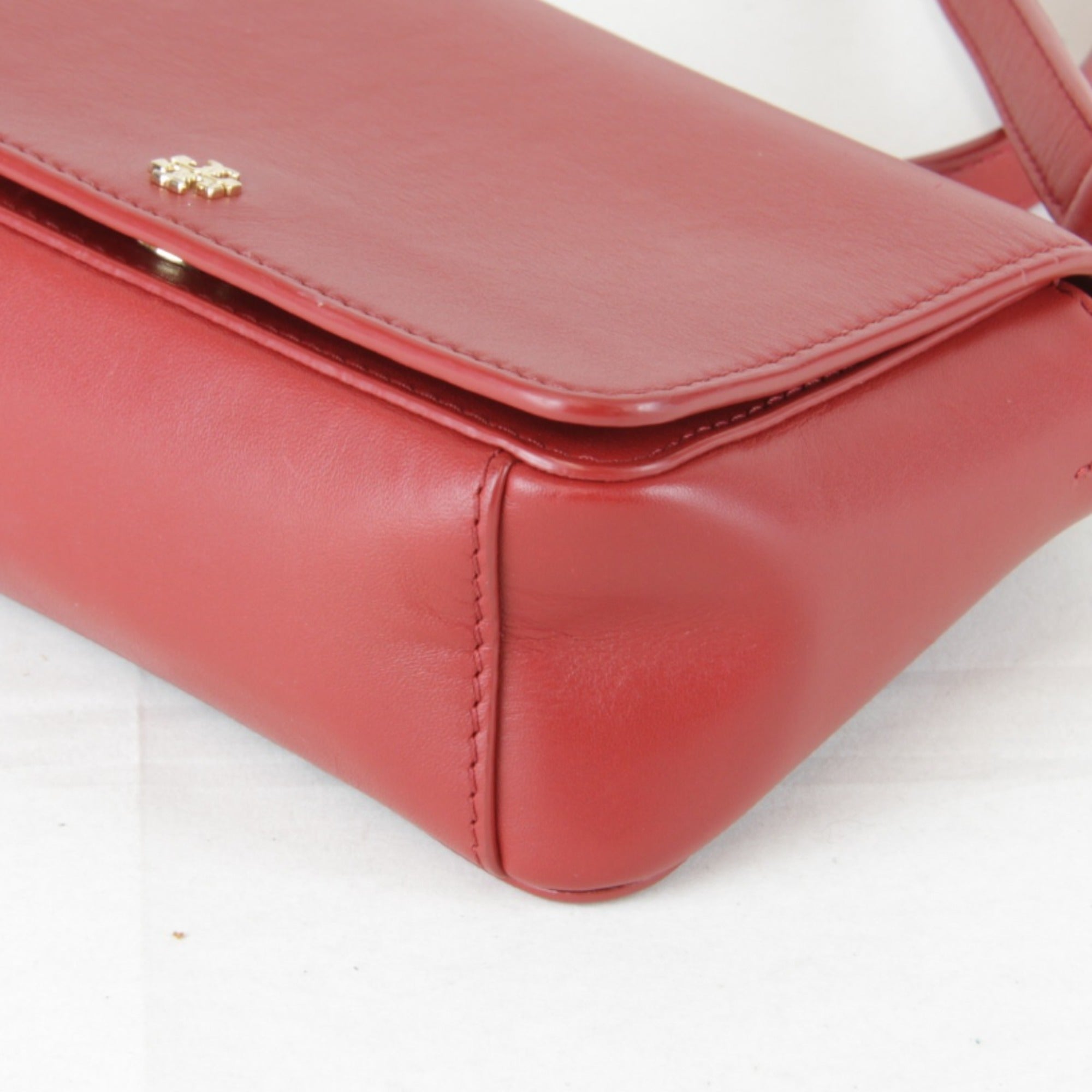 Tory Burch Red Color Leather Shoulder Bag (Pre-Owned)