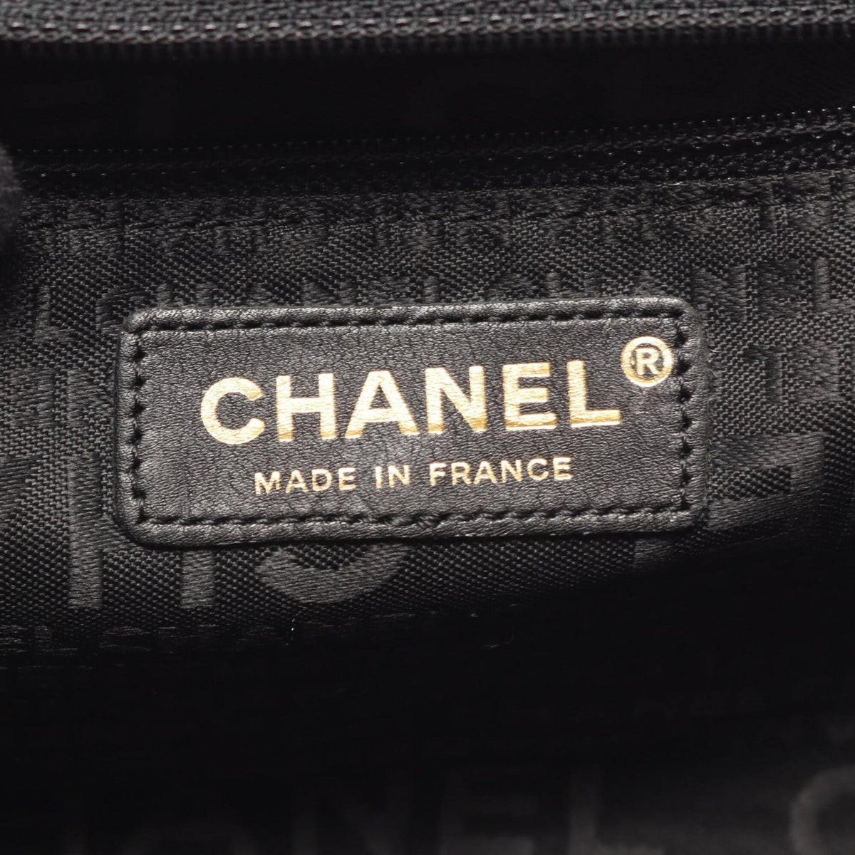 Chanel Black Leather Handbag Shoulder Bag (Pre-Owned)