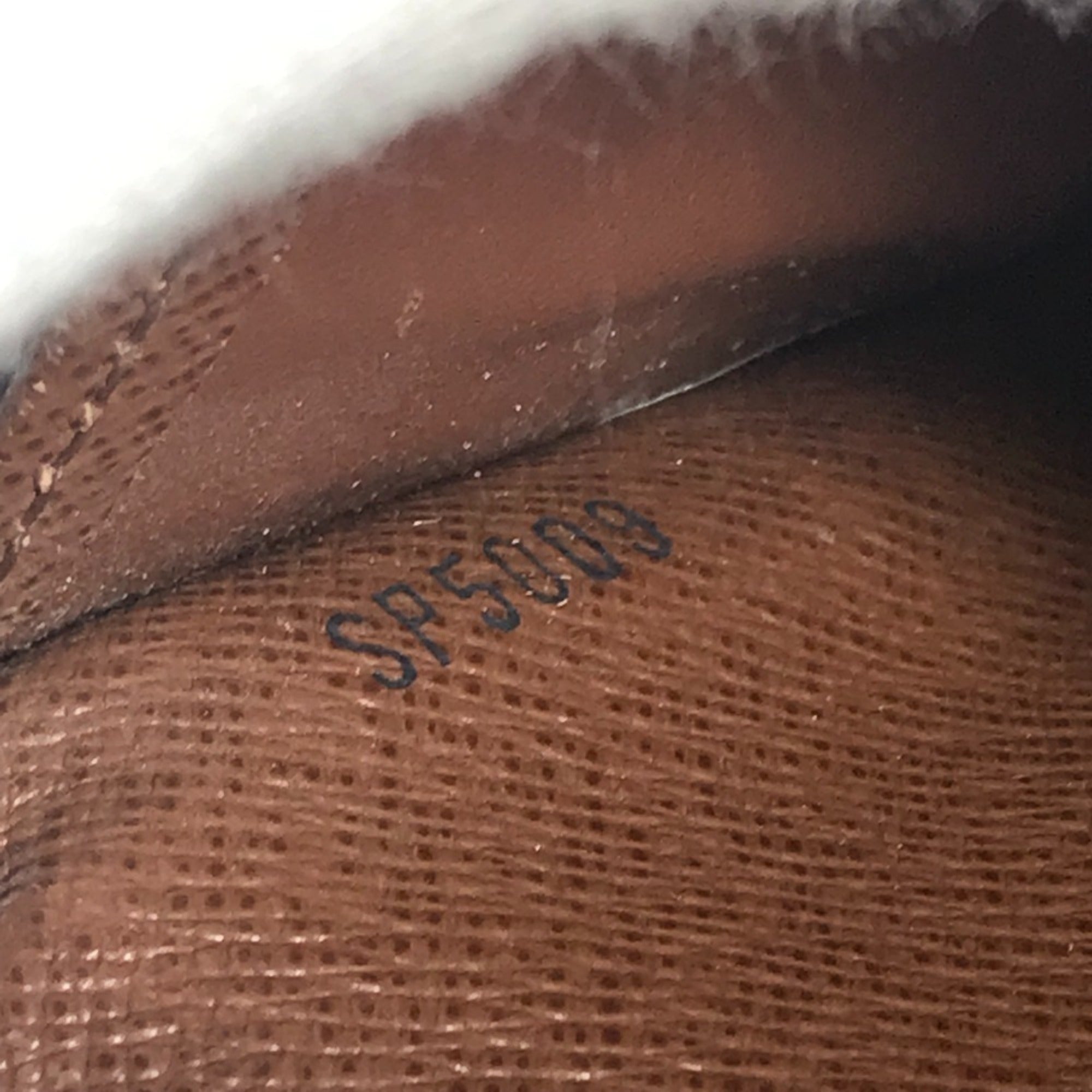 Louis Vuitton Brown Monogram Long Wallet (Bi-Fold) (Pre-Owned)