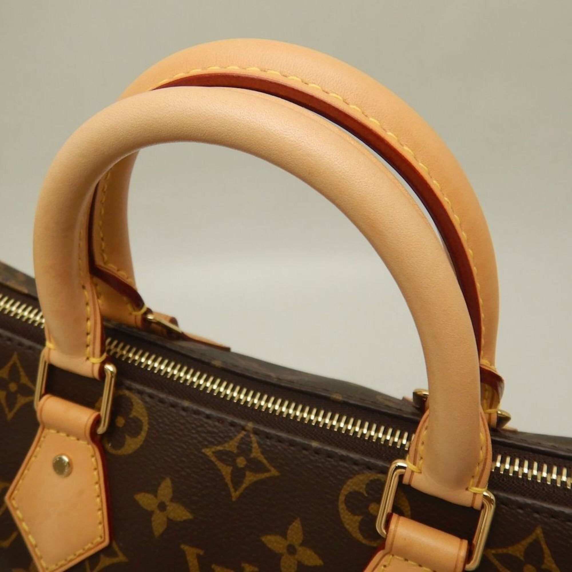 Louis Vuitton Brown Monogram Canvas Handbag (Pre-Owned)