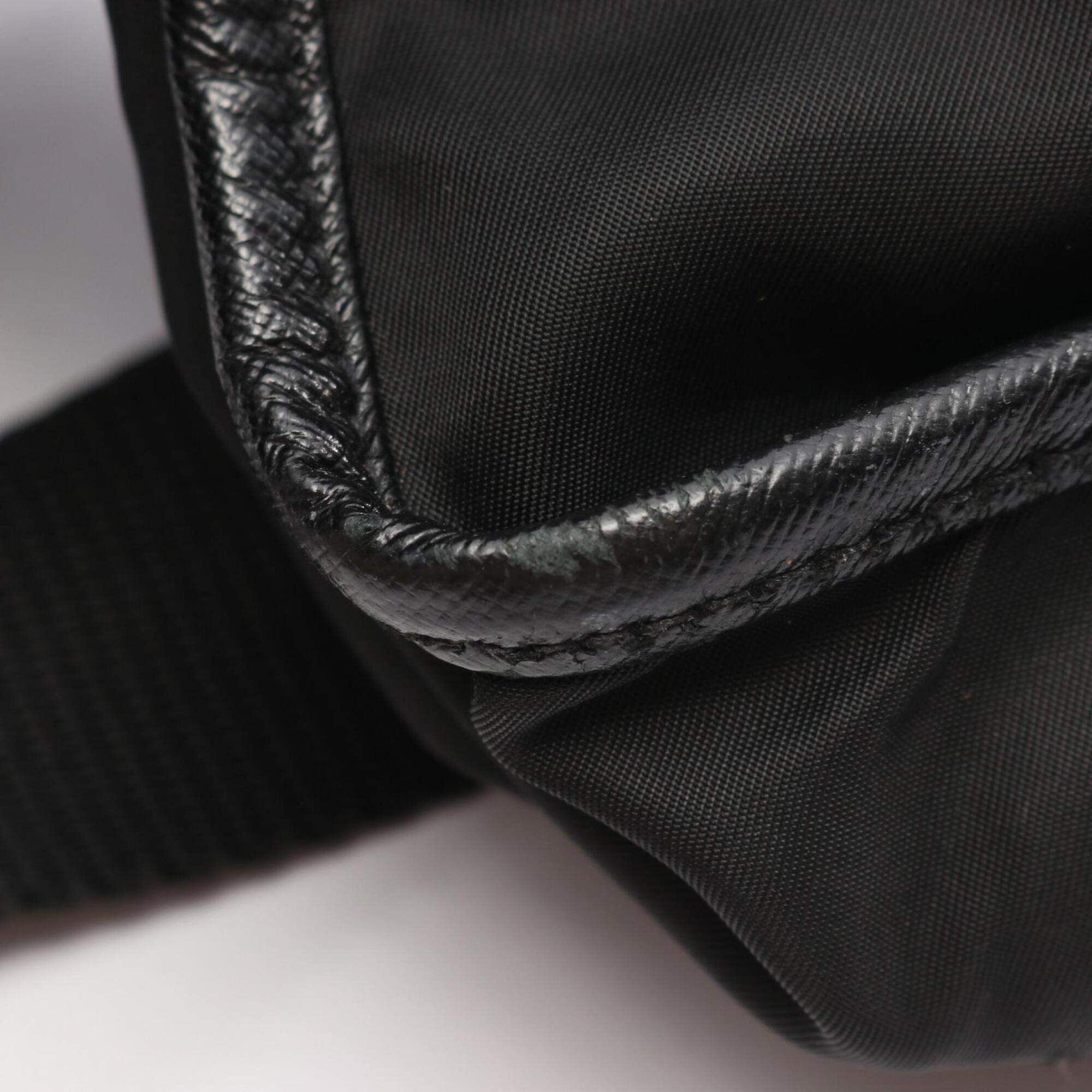 Prada Black Nylon Handbag Shoulder Bag (Pre-Owned)