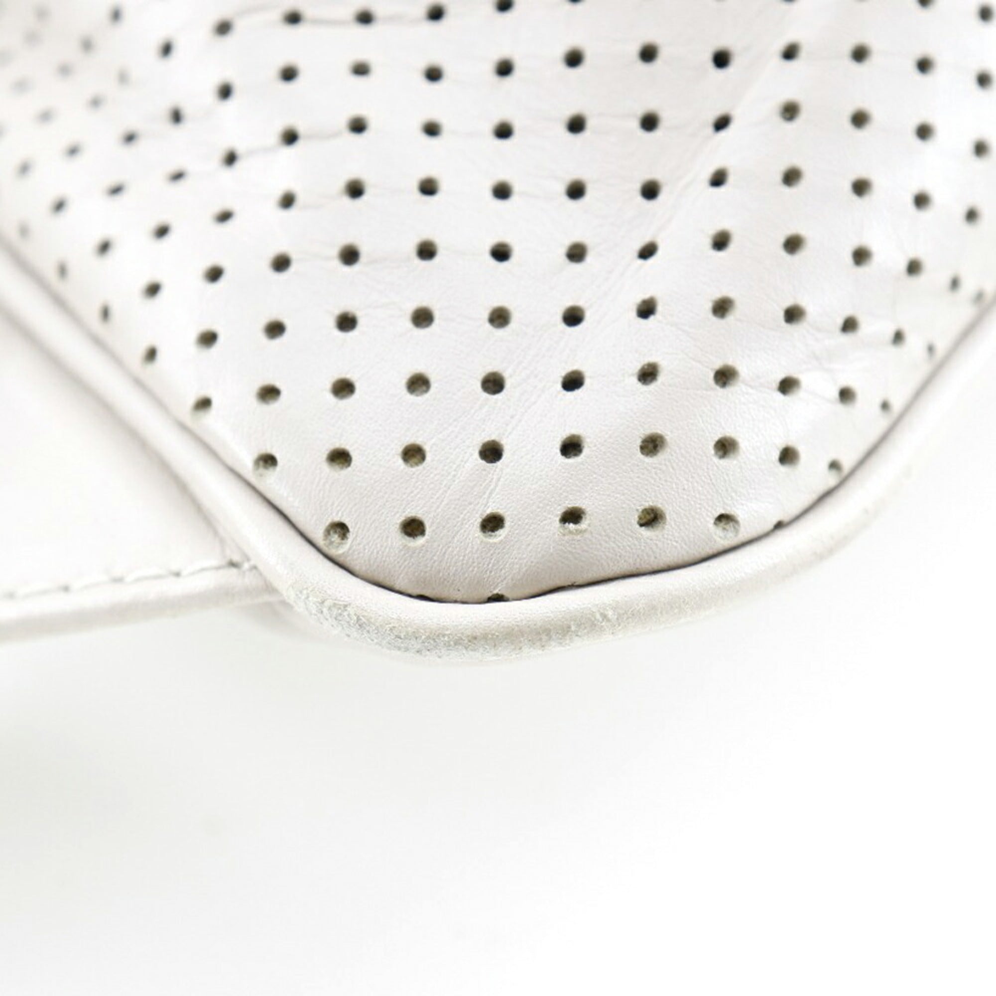 Bottega Veneta Ivory Leather Backpack (Pre-Owned)