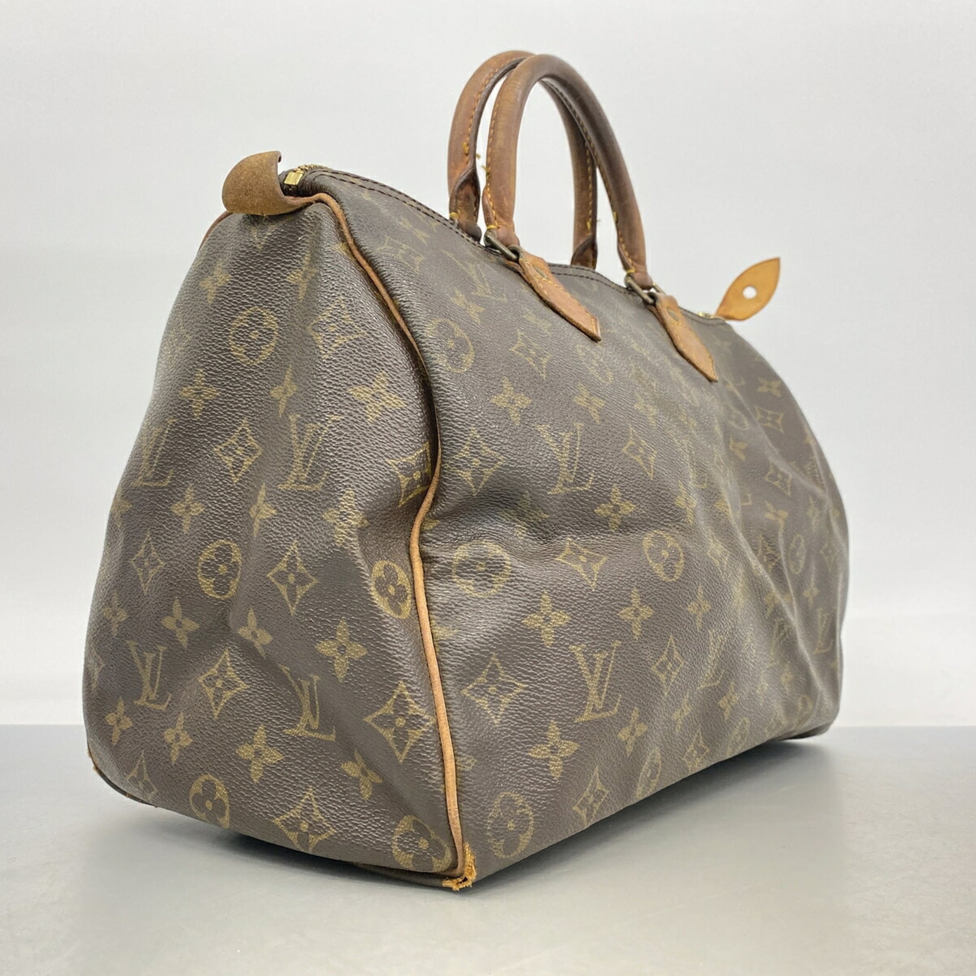 Louis Vuitton Brown Handbag (Pre-Owned)