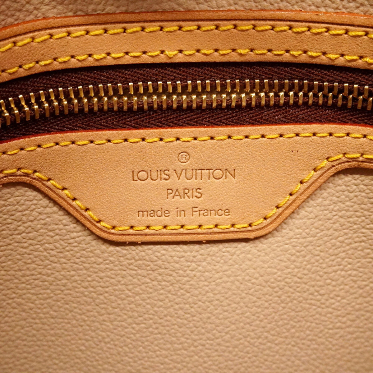 Louis Vuitton Brown Tote Bag (Pre-Owned)
