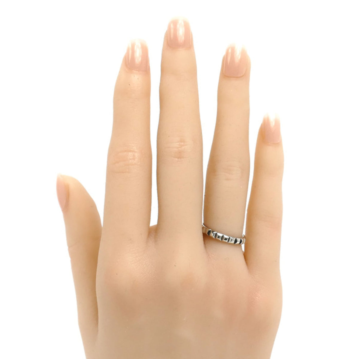 Boucheron Platinum 950 Band Ring (Pre-Owned)