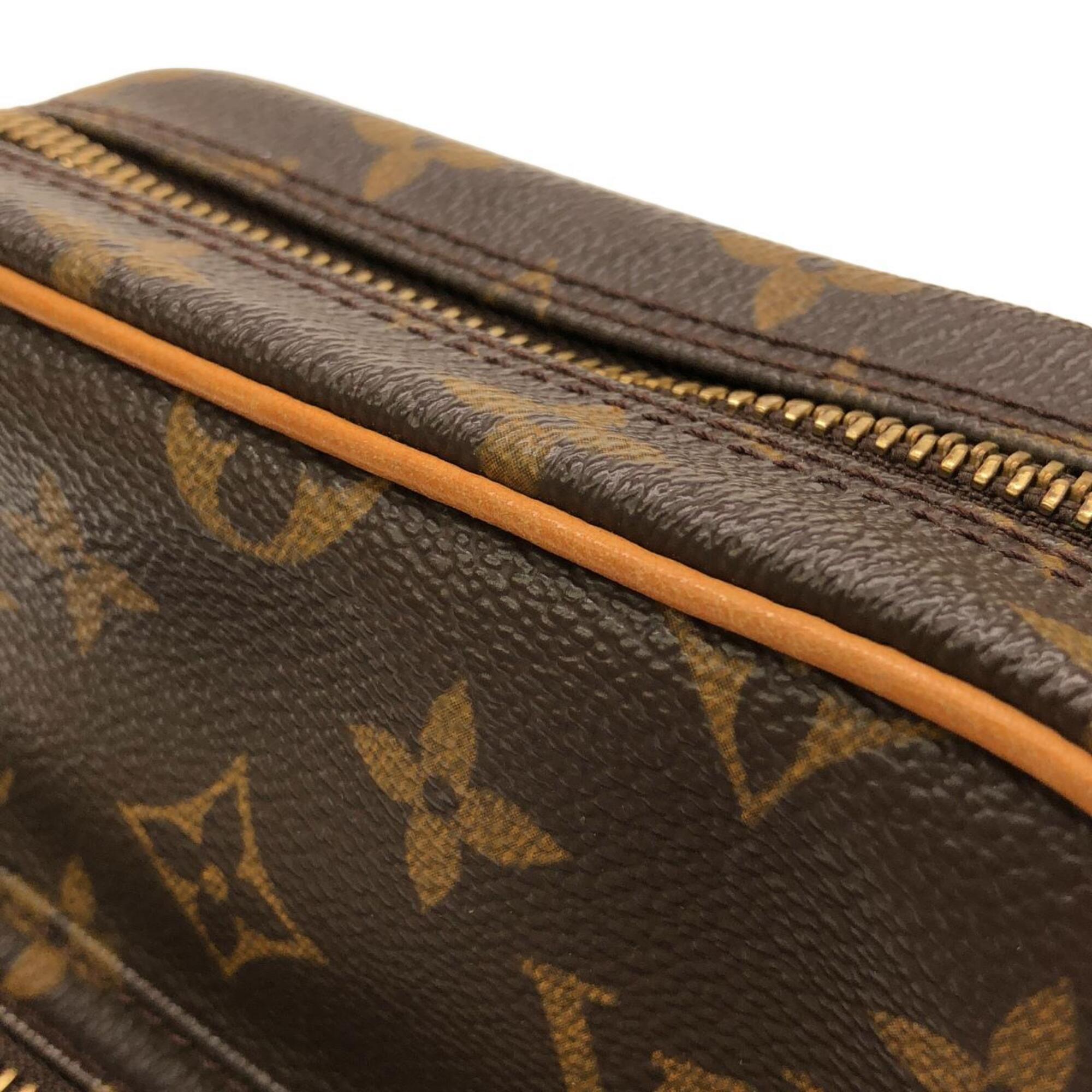 Louis Vuitton Marron Coated Canvas Shoulder Bag (Pre-Owned)