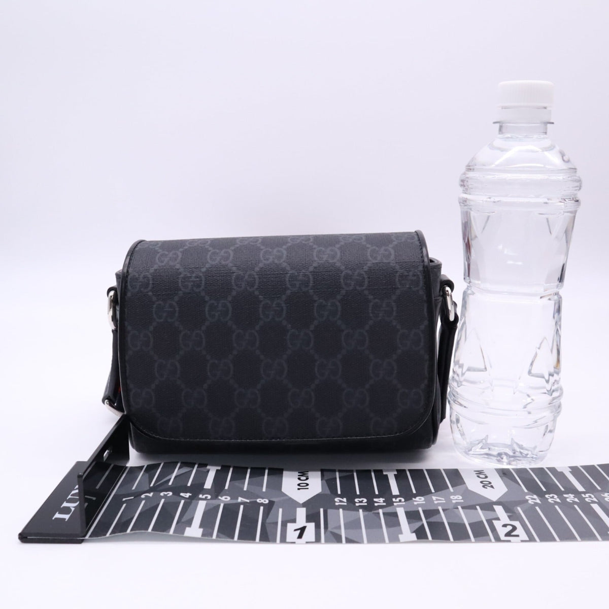 Gucci Black Gray Coated Canvas Leather Crossbody Bag Shoulder Bag (Pre-Owned)