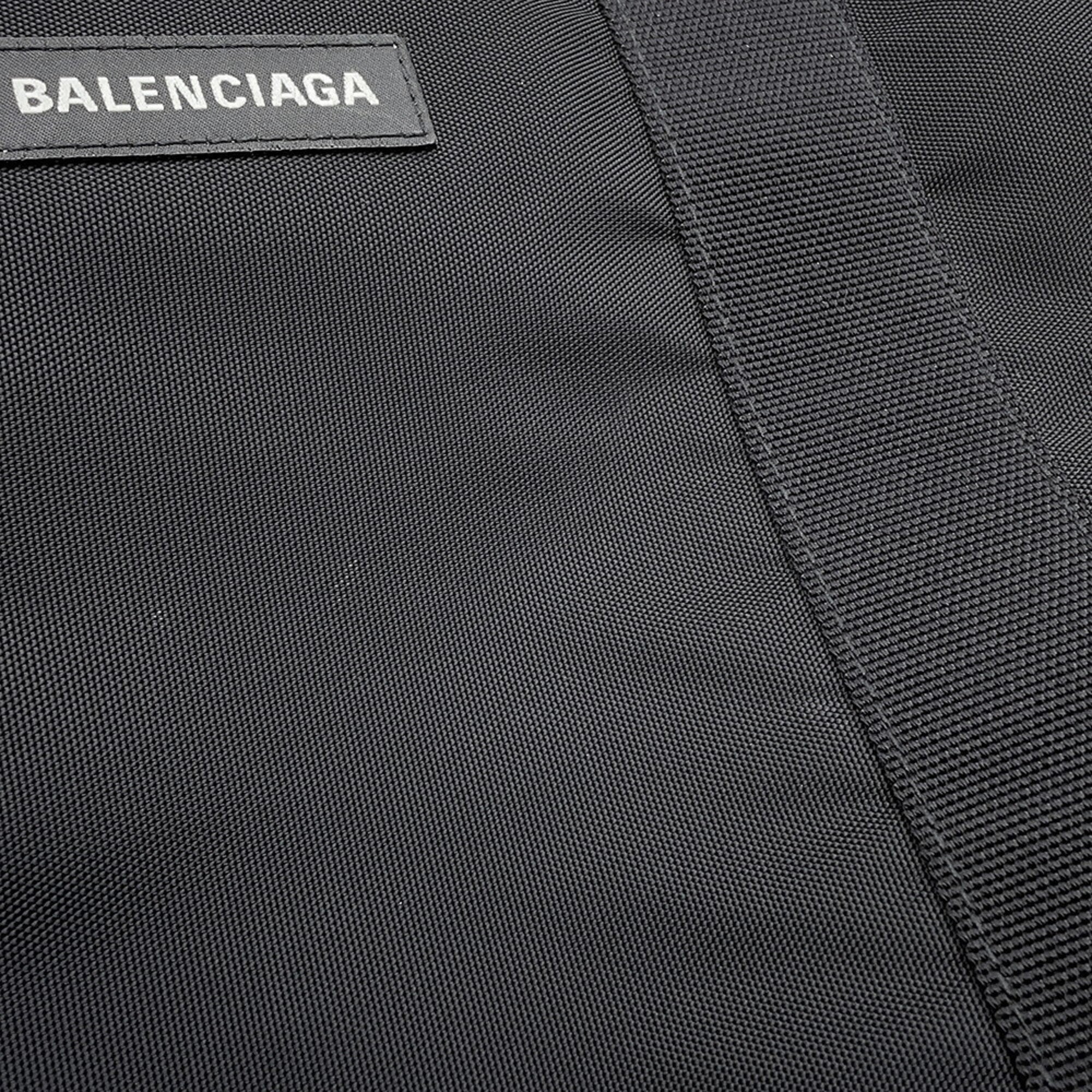 Balenciaga Black Nylon Tote Bag (Pre-Owned)