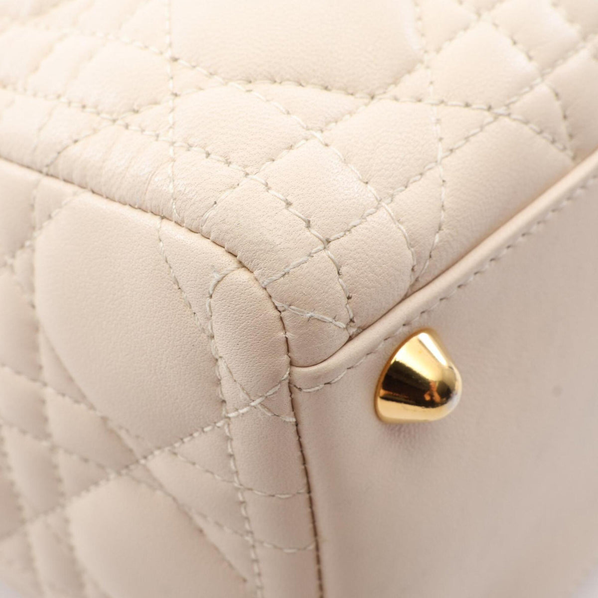 Christian Dior Lady Dior Ivory Leather Handbag (Pre-Owned)