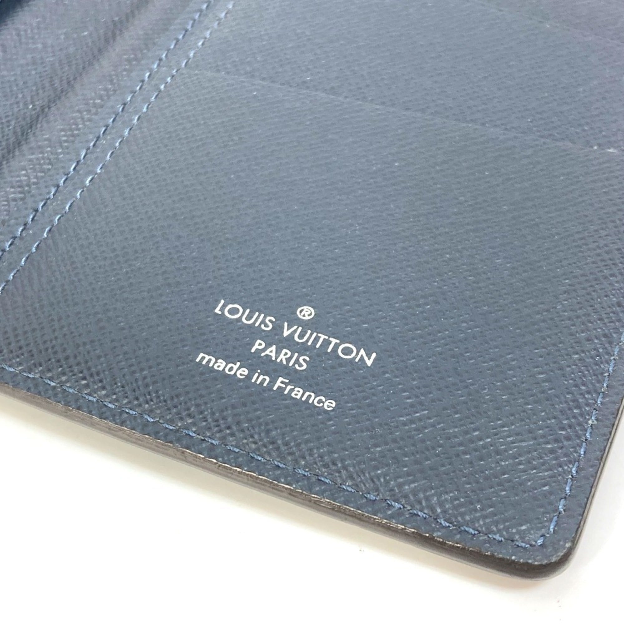 Louis Vuitton Taiga Blue Navy Taiga Leather Long Wallet (Bi-Fold) (Pre-Owned)