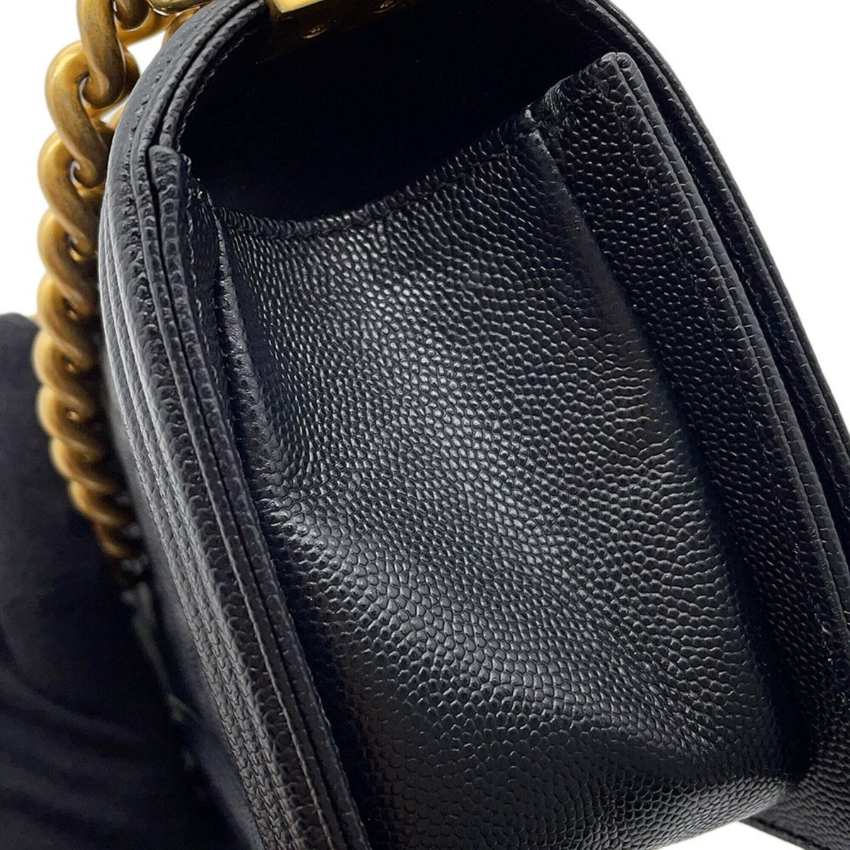 Chanel Black Grained Calfskin Handbag Shoulder Bag (Pre-Owned)