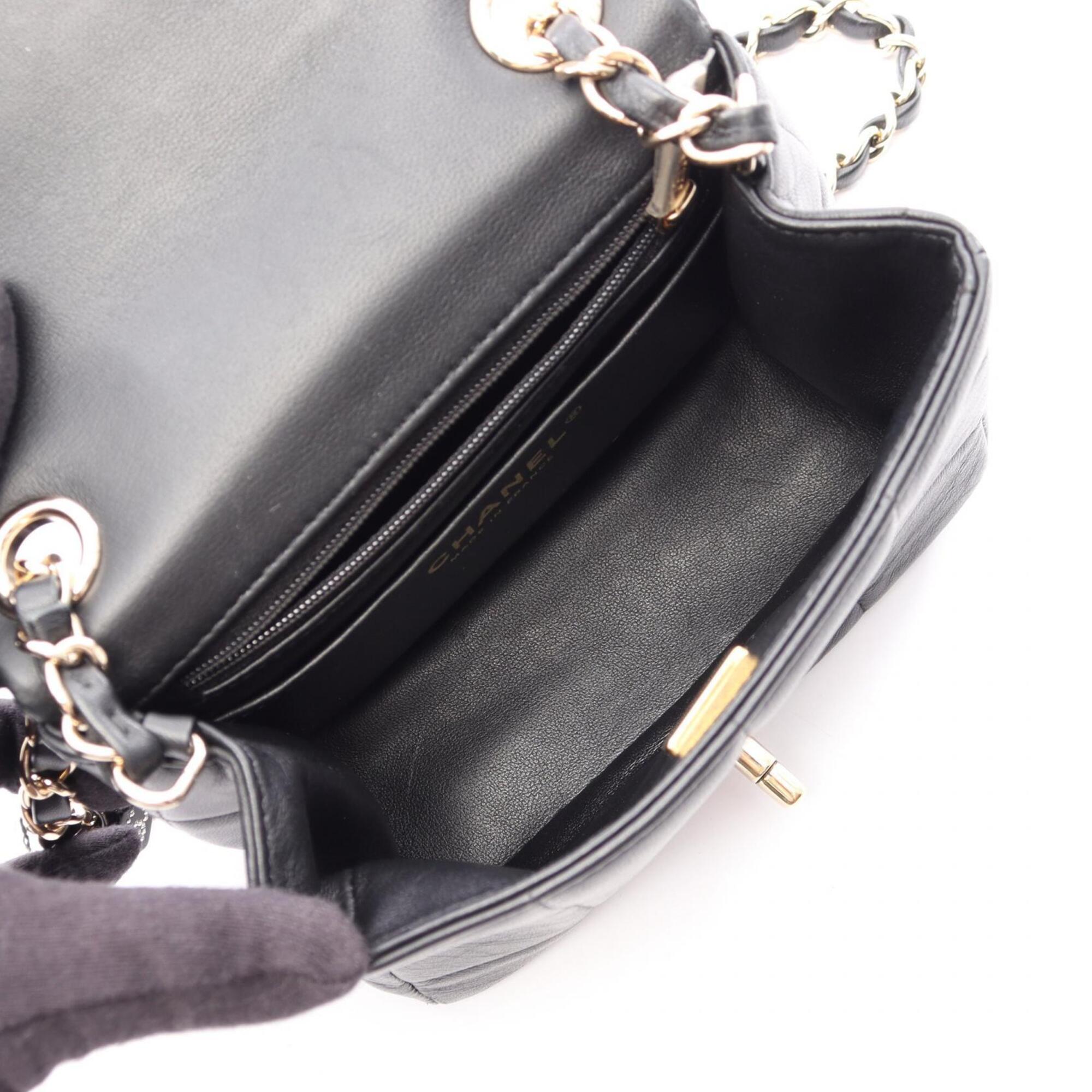 Chanel Chocolate Bar Black Leather Handbag Shoulder Bag (Pre-Owned)