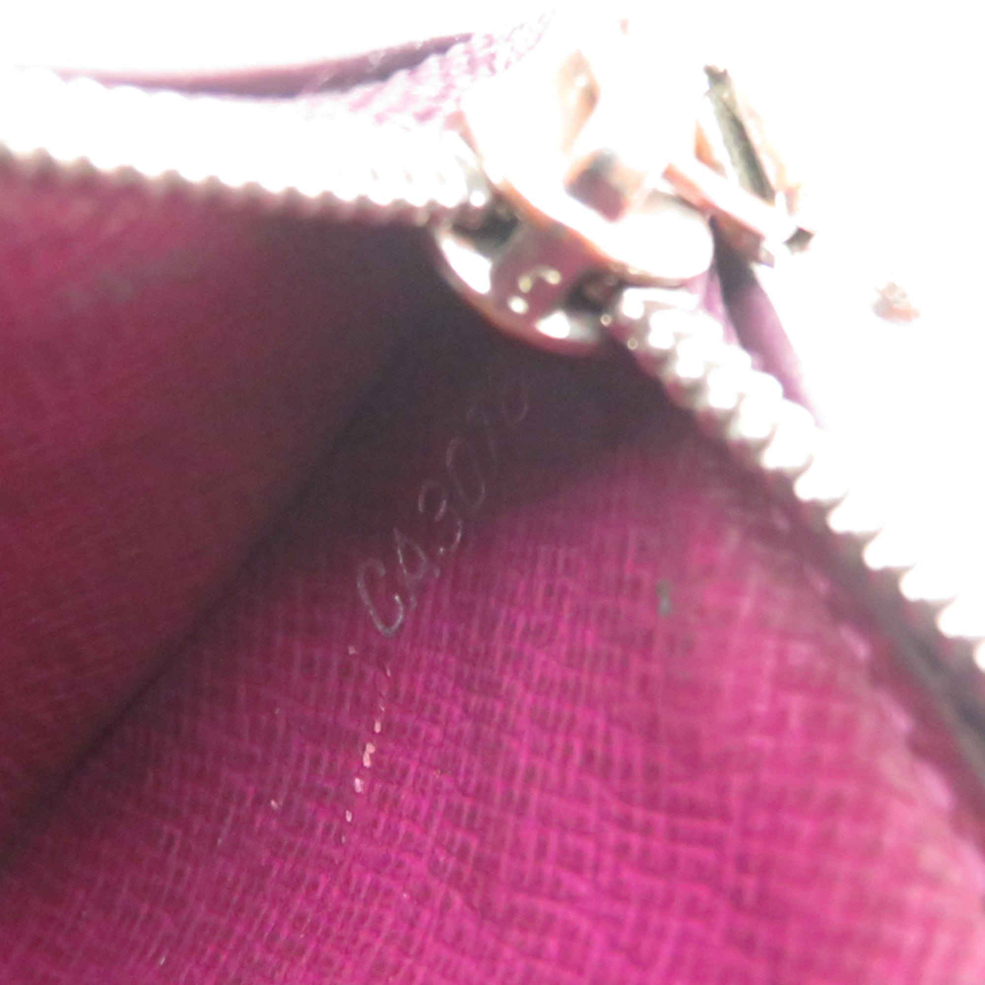 Louis Vuitton Cassis Epi Leather Pochette (Pre-Owned)