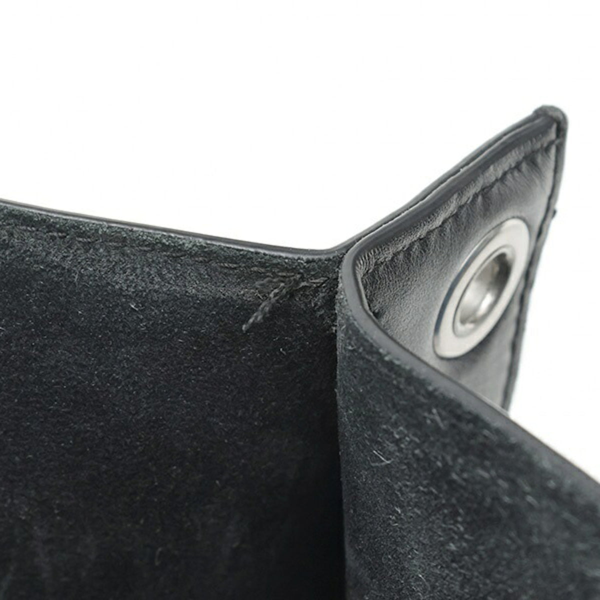 Bottega Veneta Black Leather Shoulder Bag (Pre-Owned)