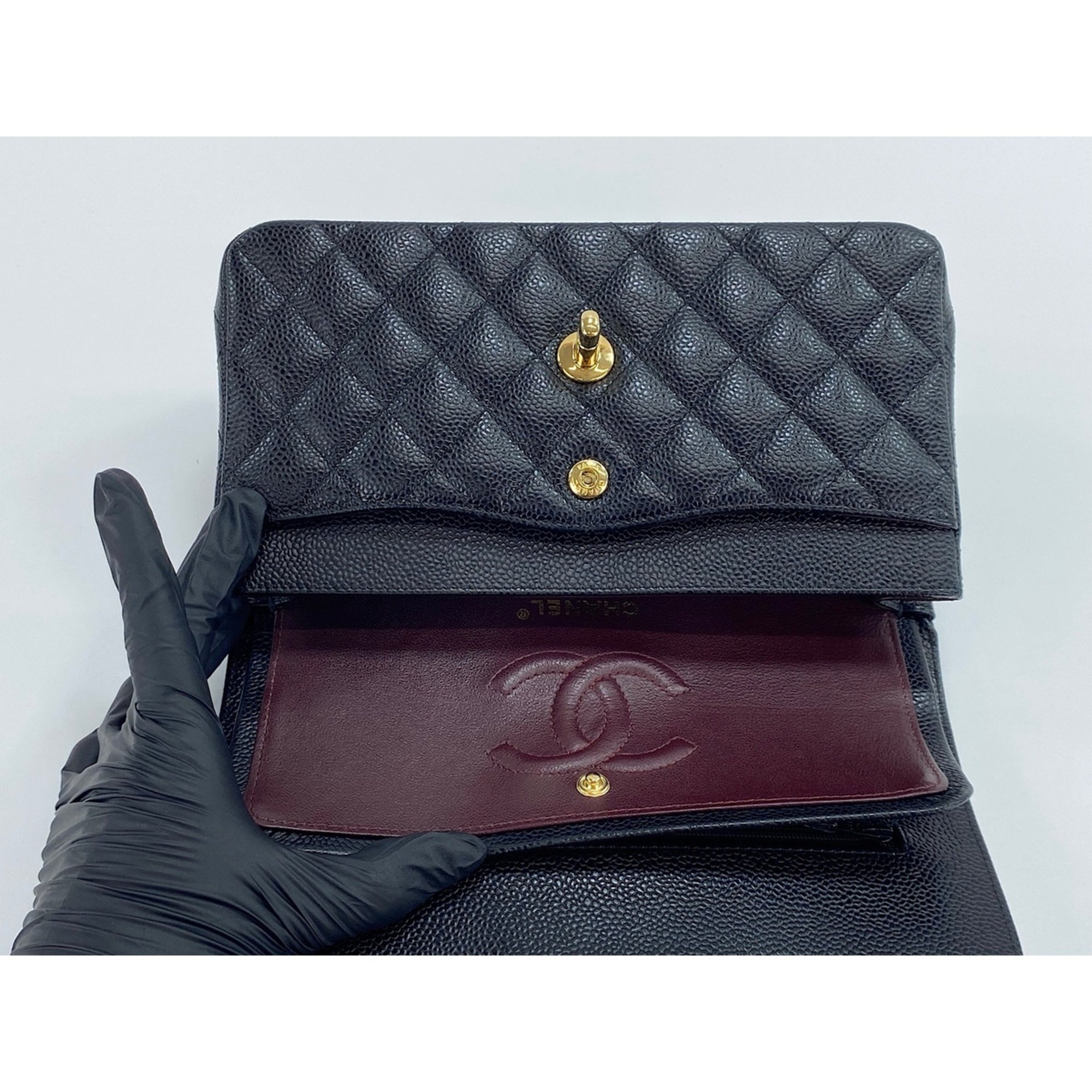 Chanel Matelasse Black Shoulder Bag (Pre-Owned)