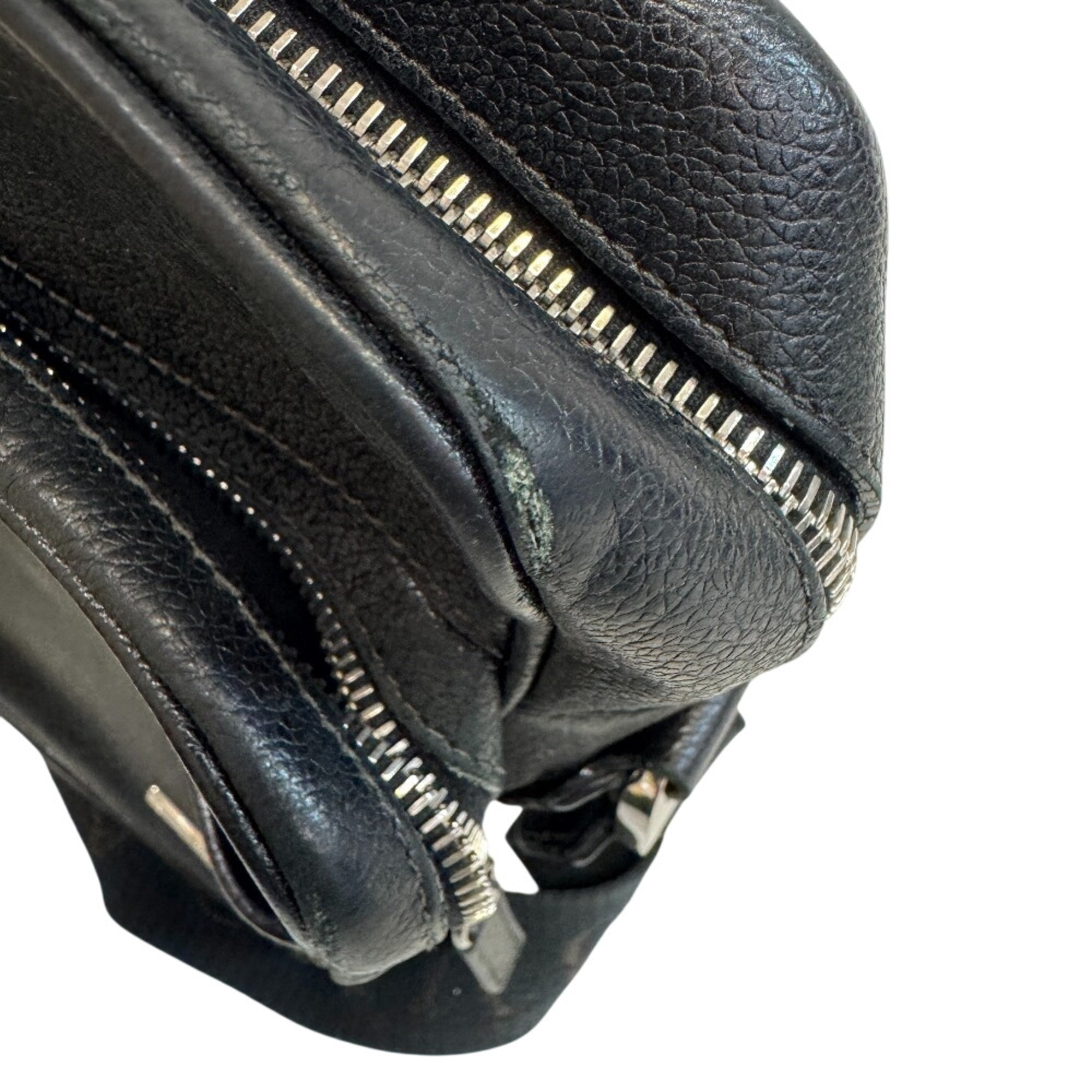 Bvlgari Black Leather Shoulder Bag (Pre-Owned)