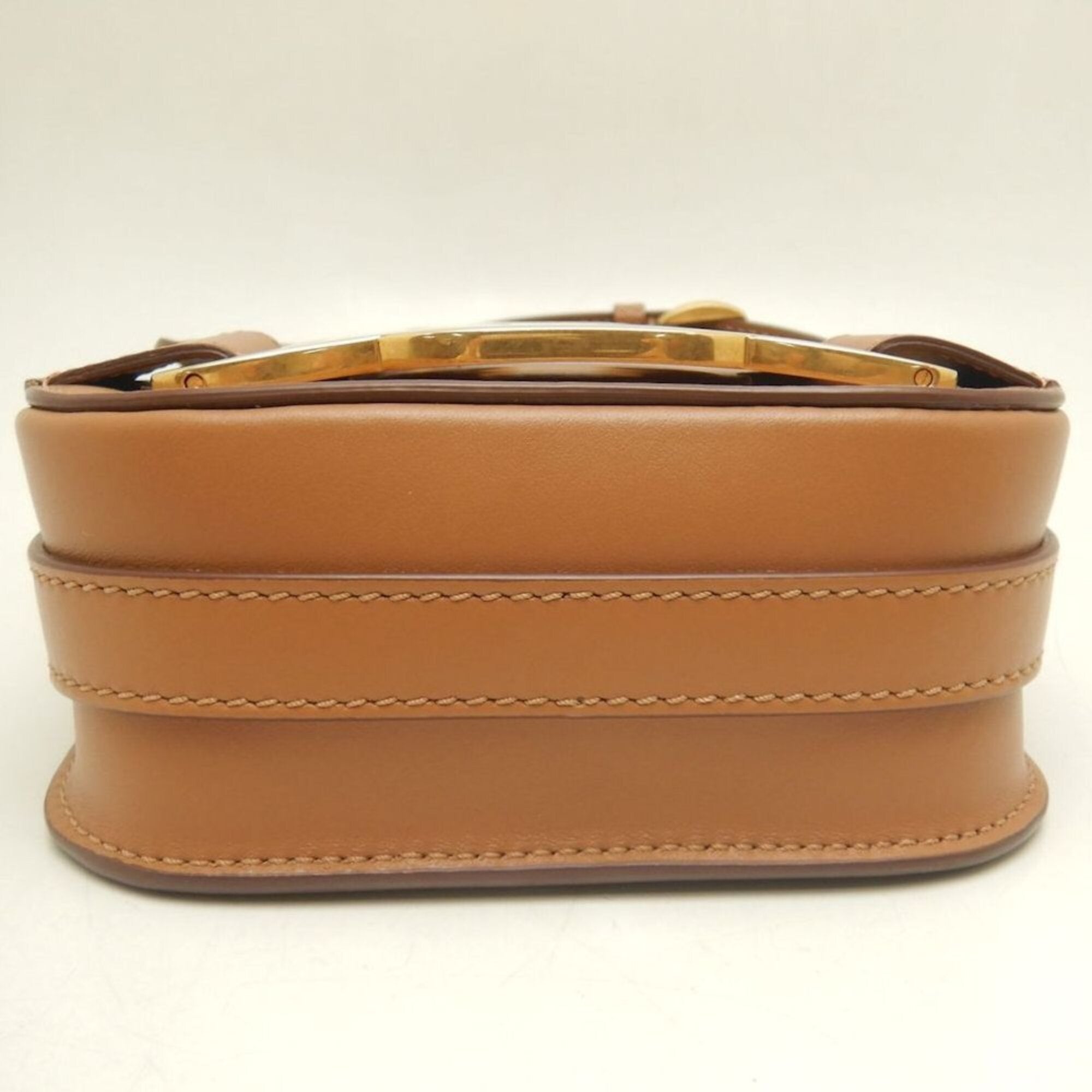 Tod's Brown Leather Shoulder Bag (Pre-Owned)