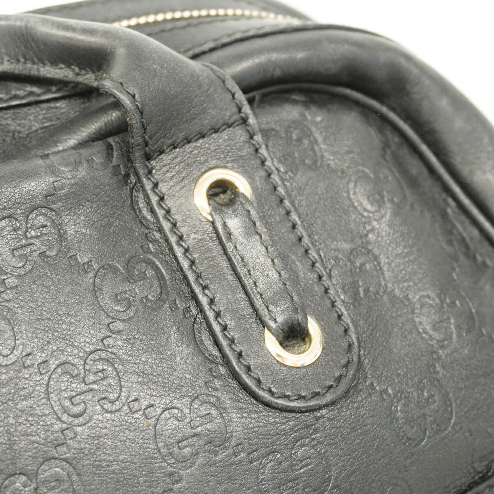 Gucci Black Leather Shoulder Bag (Pre-Owned)