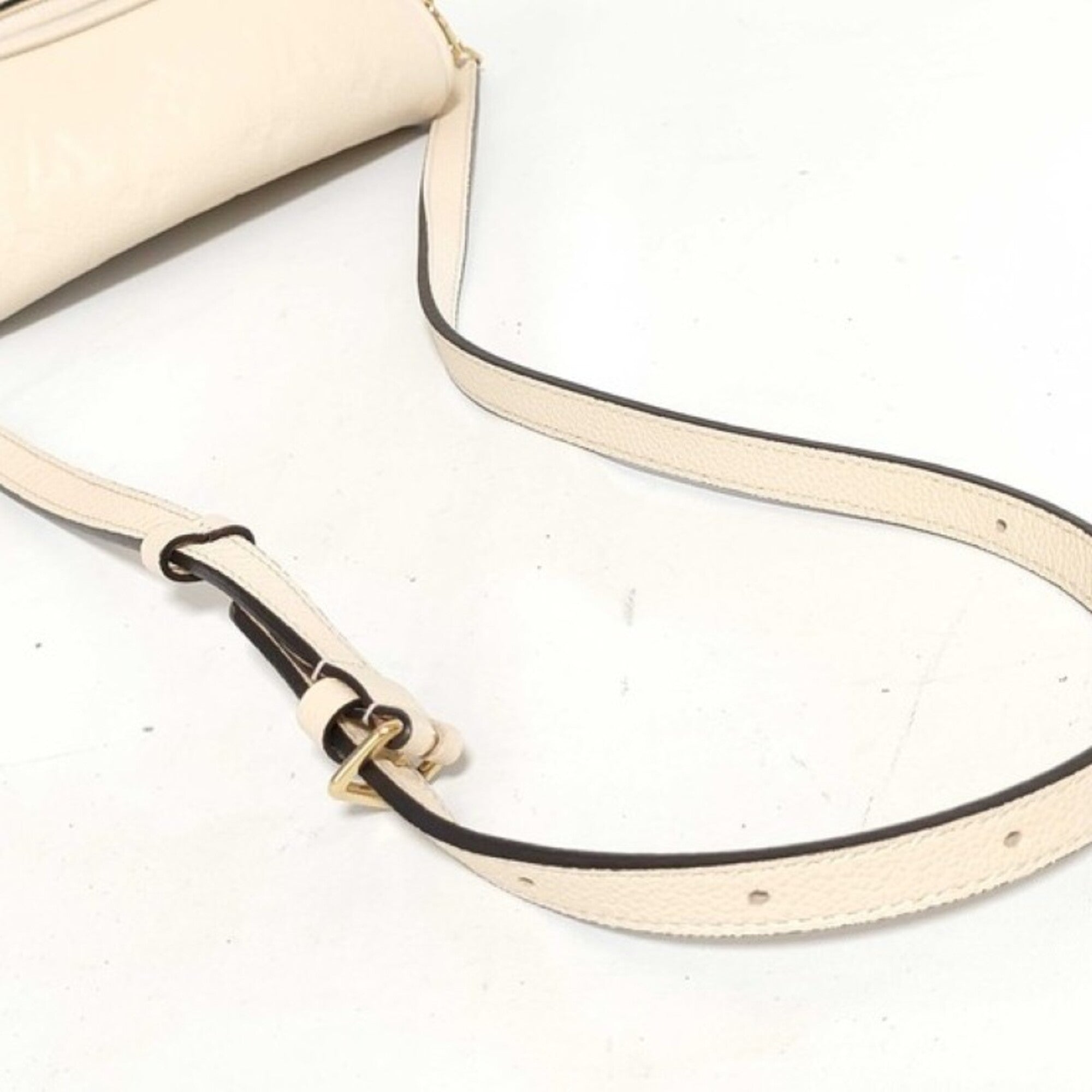 Louis Vuitton Beige Monogram Empreinte Shoulder Bag (Pre-Owned)