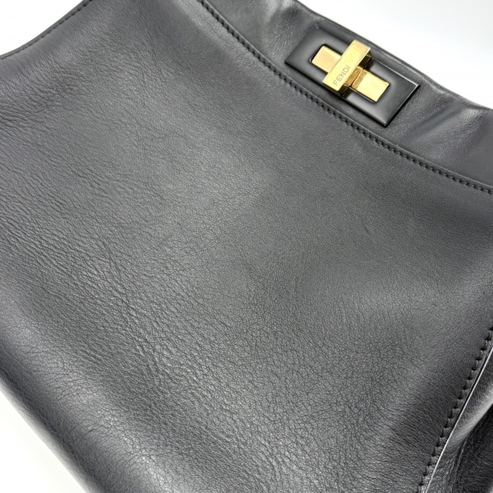 Fendi Peekaboo Black Leather Handbag Shoulder Bag (Pre-Owned)