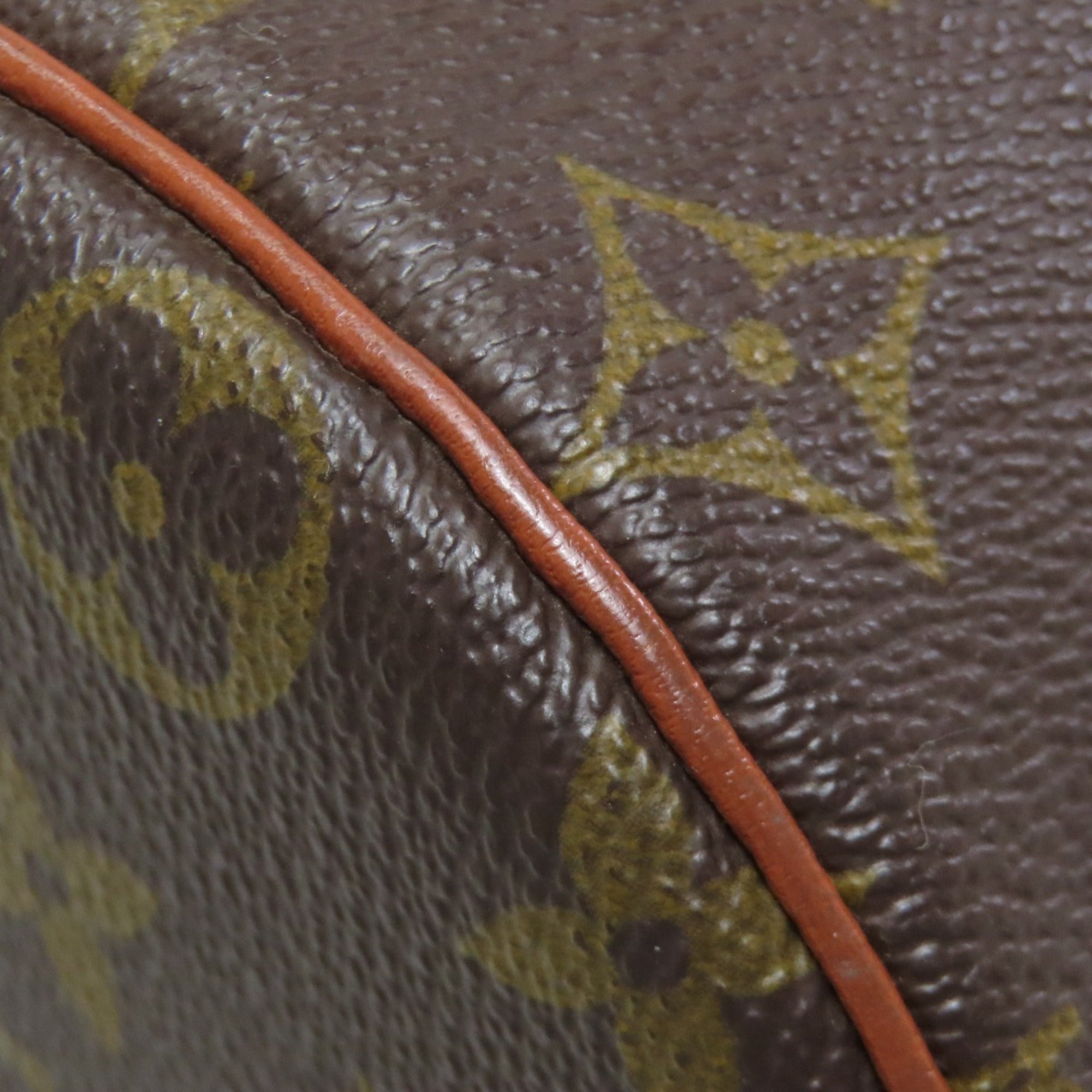 Louis Vuitton Brown Monogram Monogram Handbag (Pre-Owned)