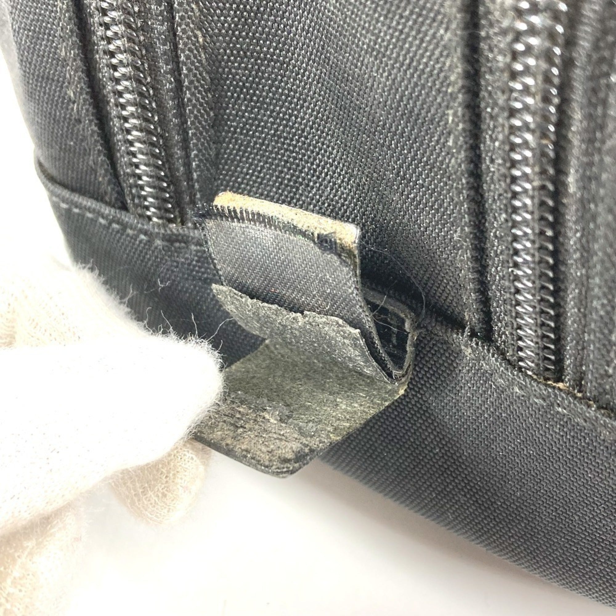 Gucci Black Canvas Leather Clutch Bag Pouch (Pre-Owned)