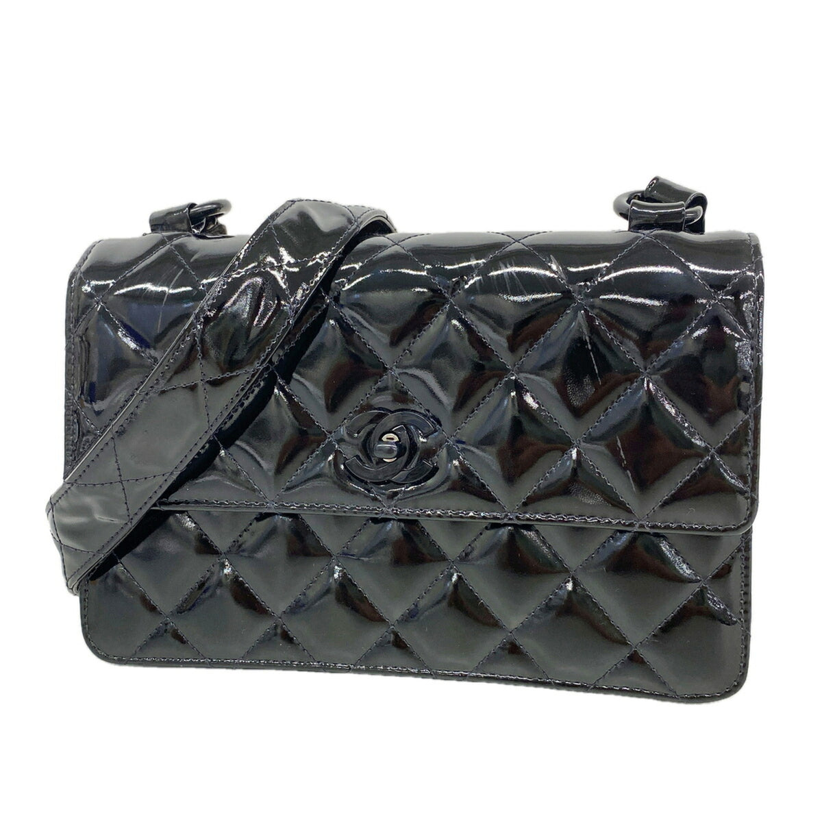 Chanel Black Patent Leather Shoulder Bag (Pre-Owned)
