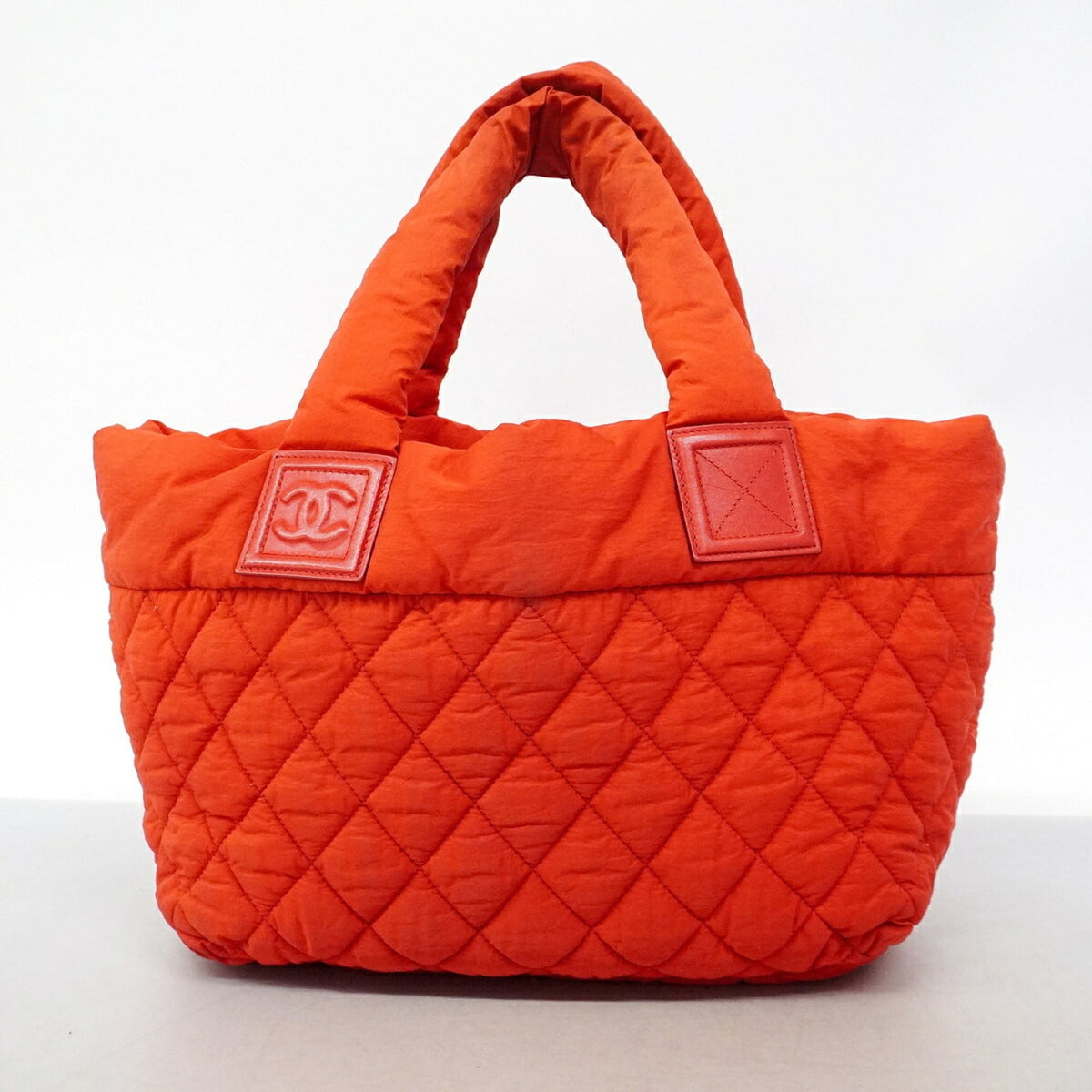 Chanel Red Color Nylon Tote Bag (Pre-Owned)