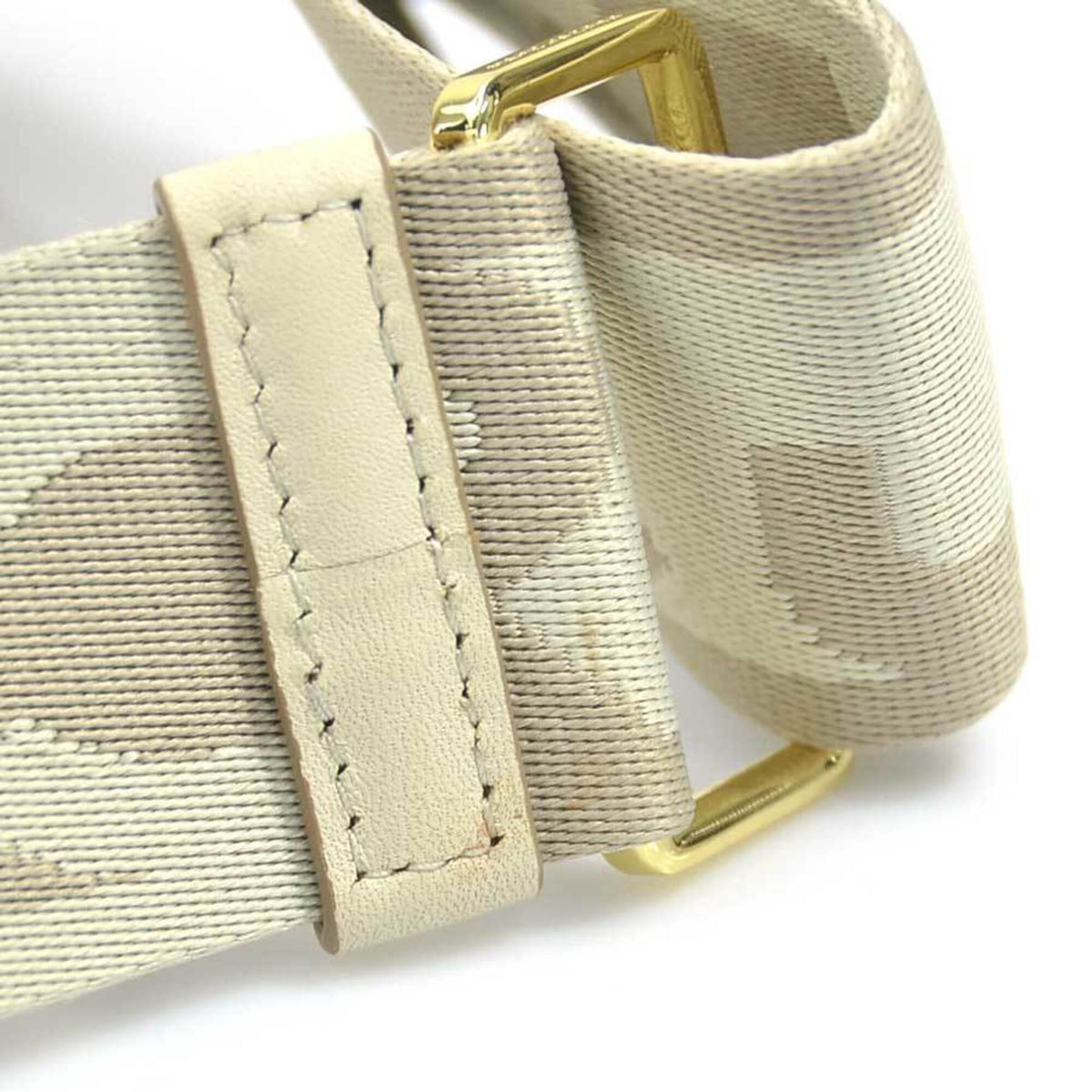 Marc Jacobs Ivory Leather Saddle Bag Shoulder Bag (Pre-Owned)