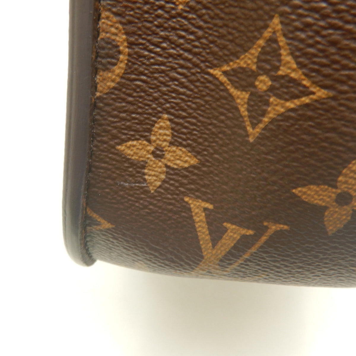 Louis Vuitton Brown Monogram Monogram Shoulder Bag (Pre-Owned)