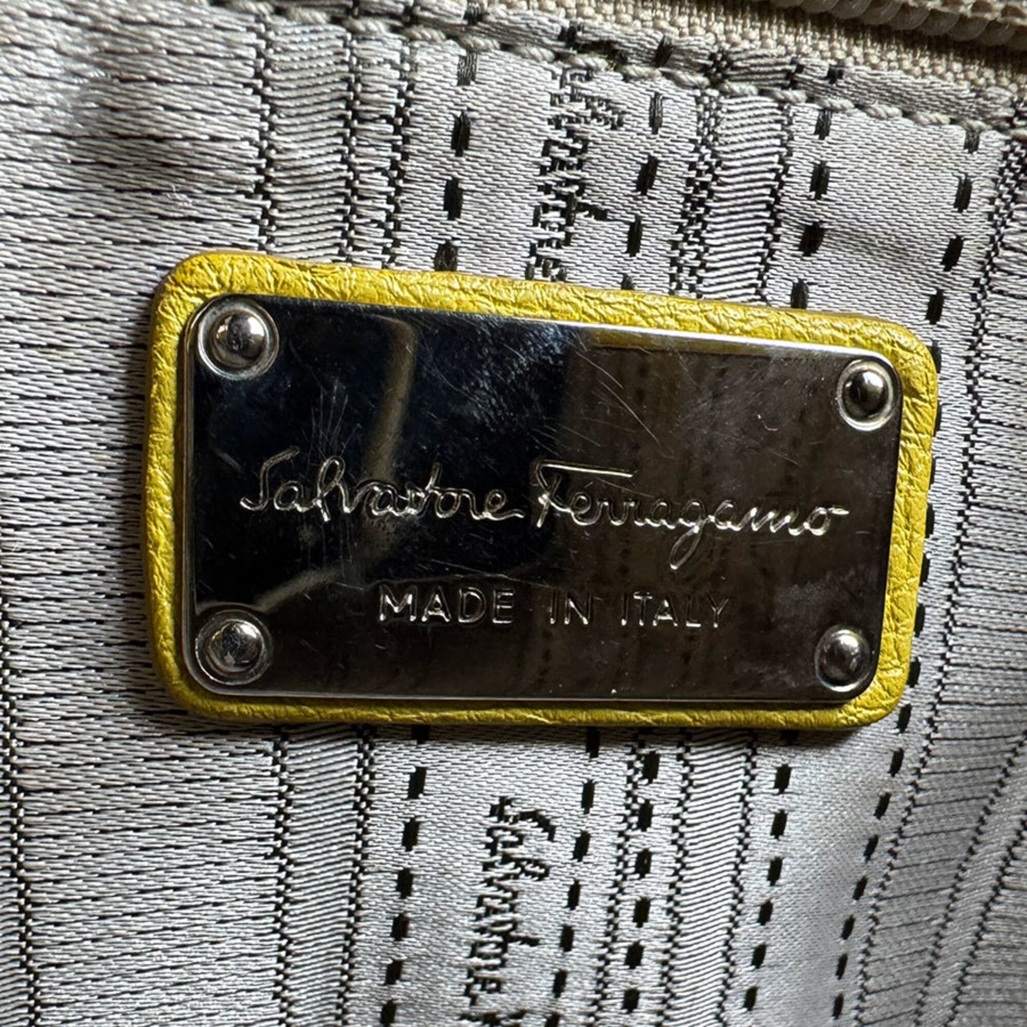 Salvatore Ferragamo Yellow Leather Handbag Shoulder Bag (Pre-Owned)