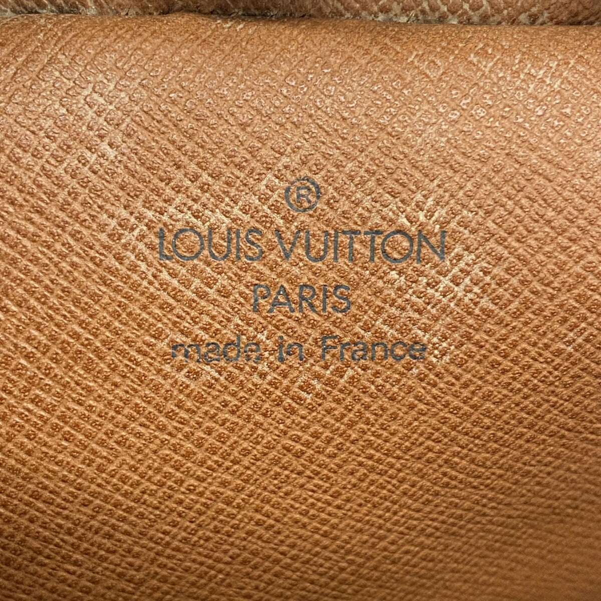 Louis Vuitton Brown Shoulder Bag (Pre-Owned)