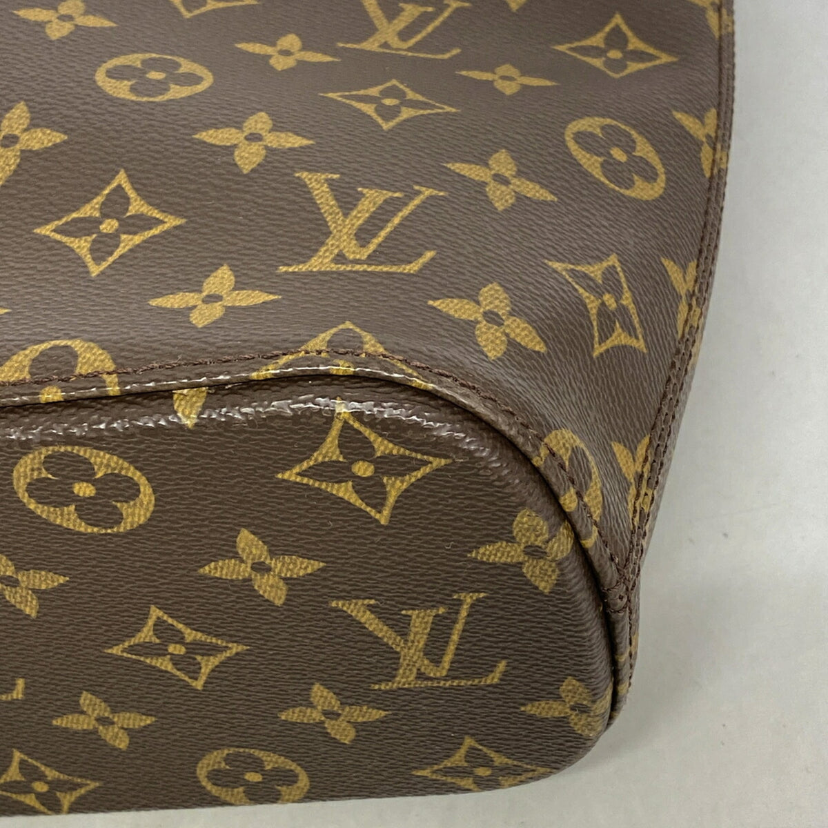 Louis Vuitton Brown Tote Bag (Pre-Owned)