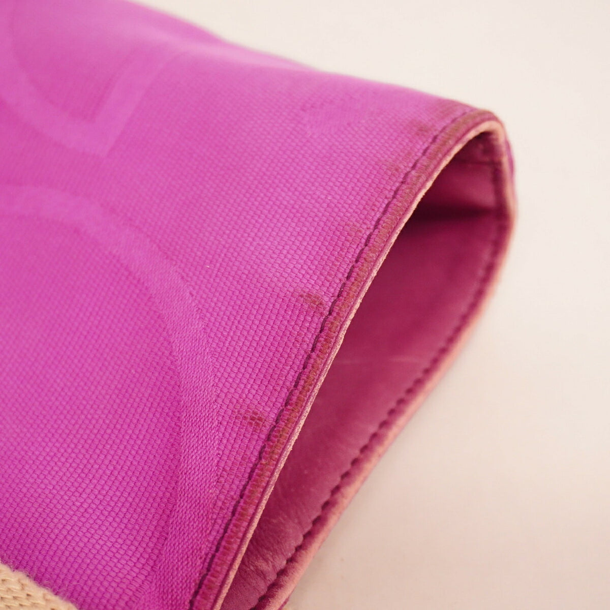 Gucci Pink Canvas Tote Bag (Pre-Owned)