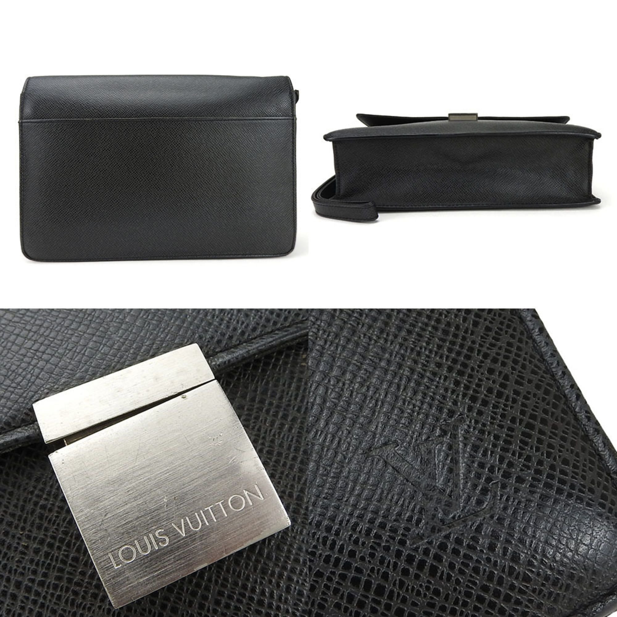 Louis Vuitton Taiga Ardoise Taiga Leather Shoulder Bag (Pre-Owned)