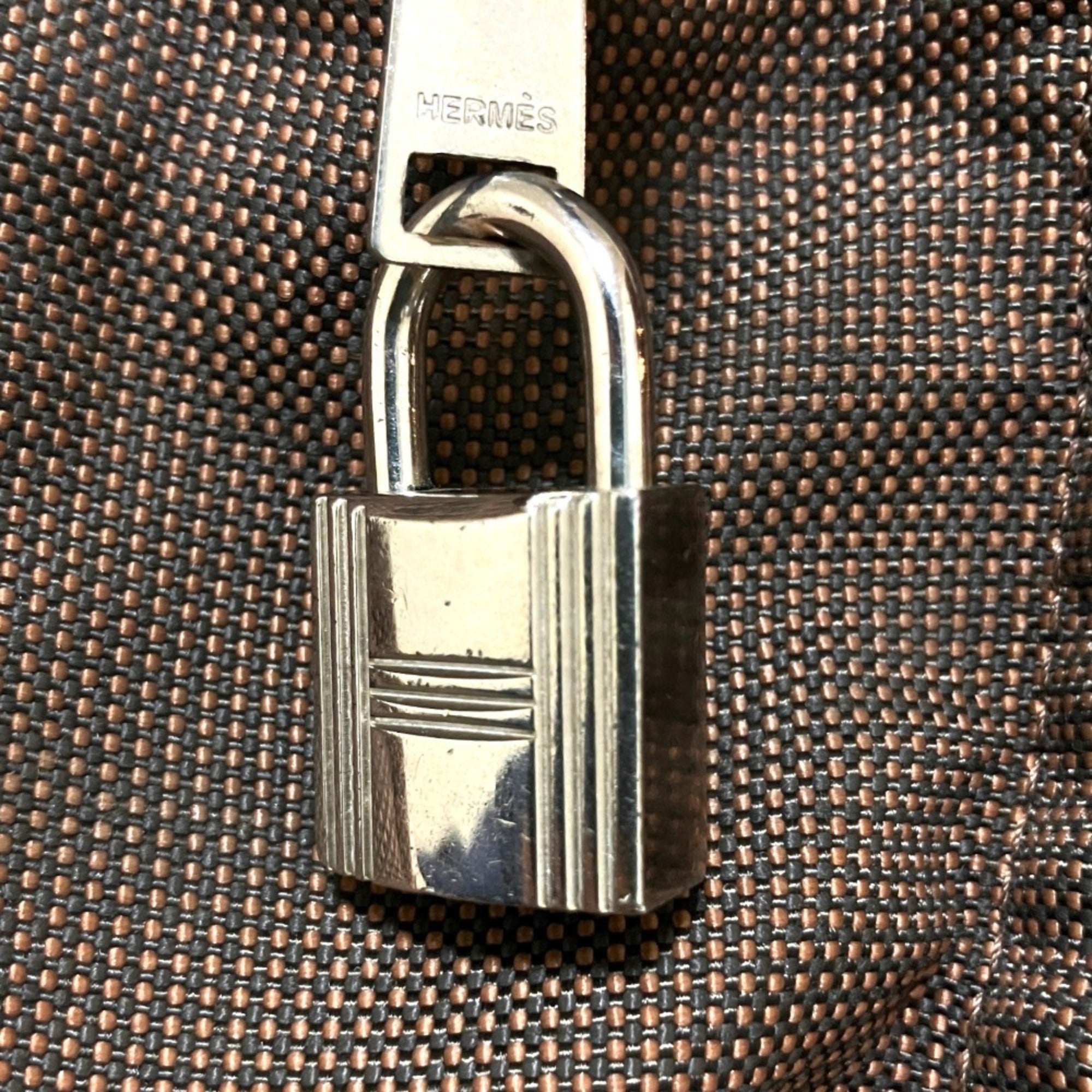 Hermes Brown Tote Bag (Pre-Owned)